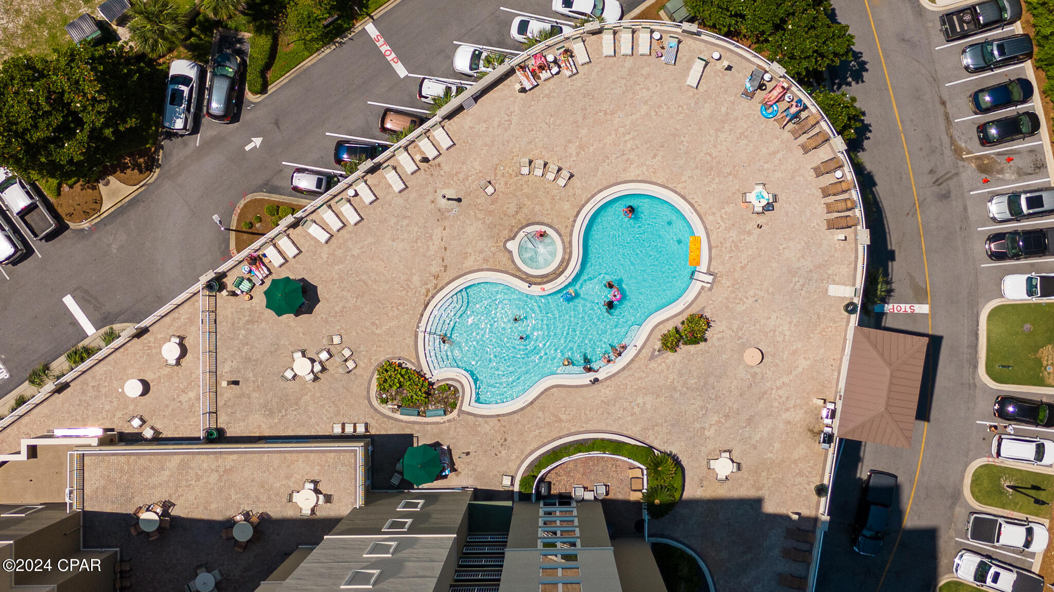 Image 32 For 11800 Front Beach Road 2-408