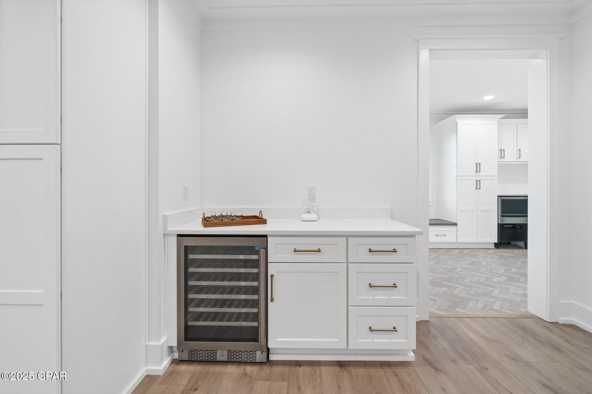 Image 8 For 201 Sugar Sand