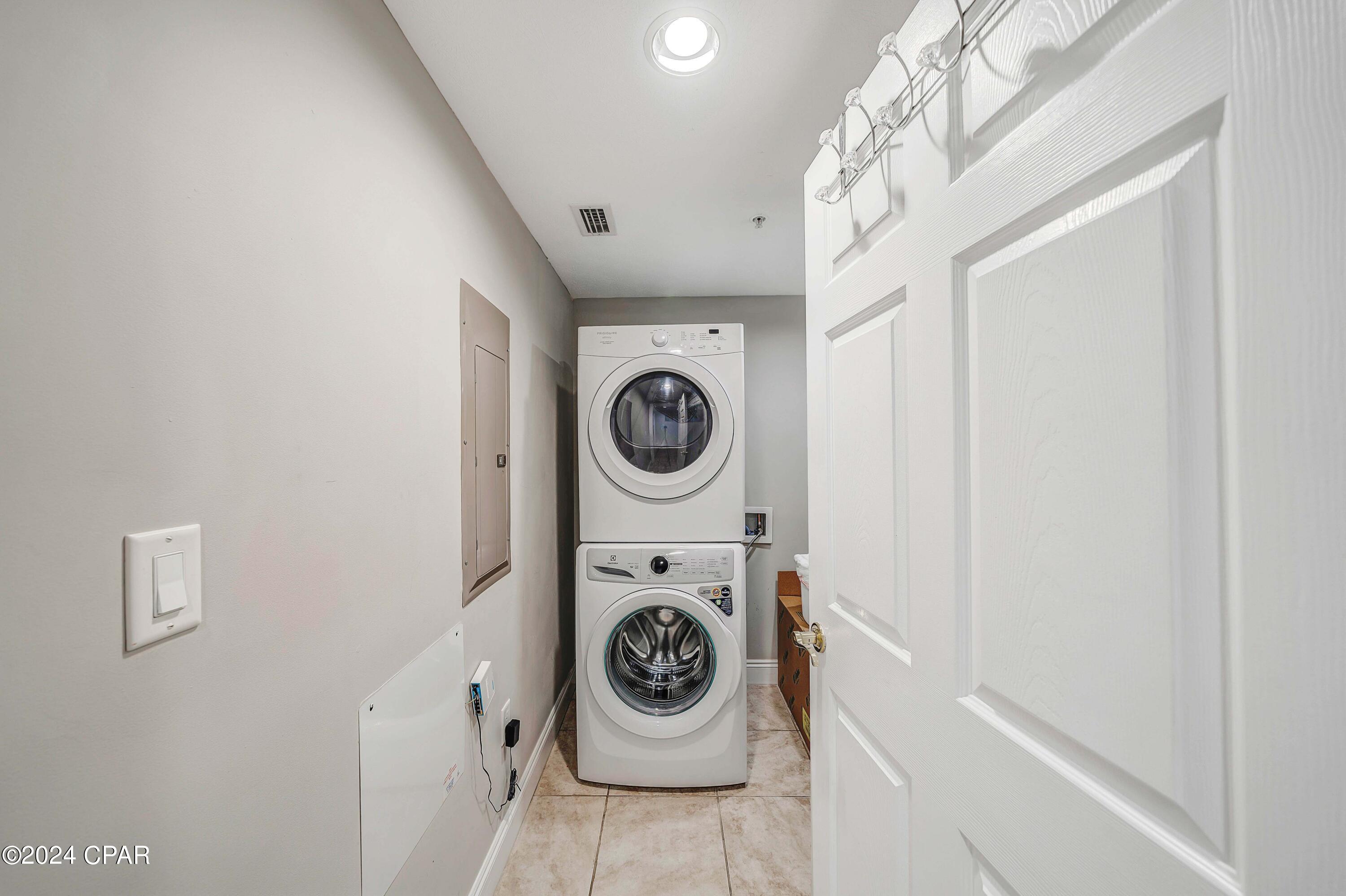 Image 7 For 5004 Thomas Drive 1808