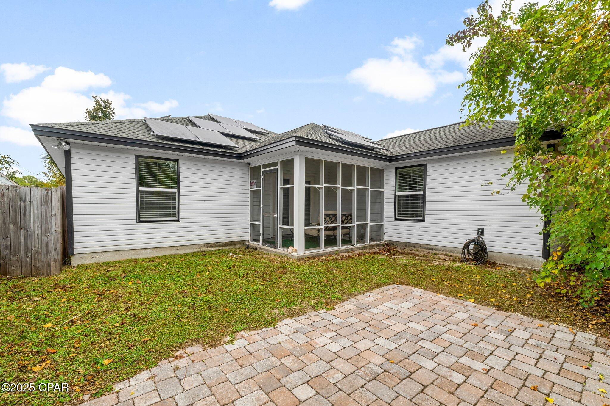 Image 21 For 223 Woodlawn Court