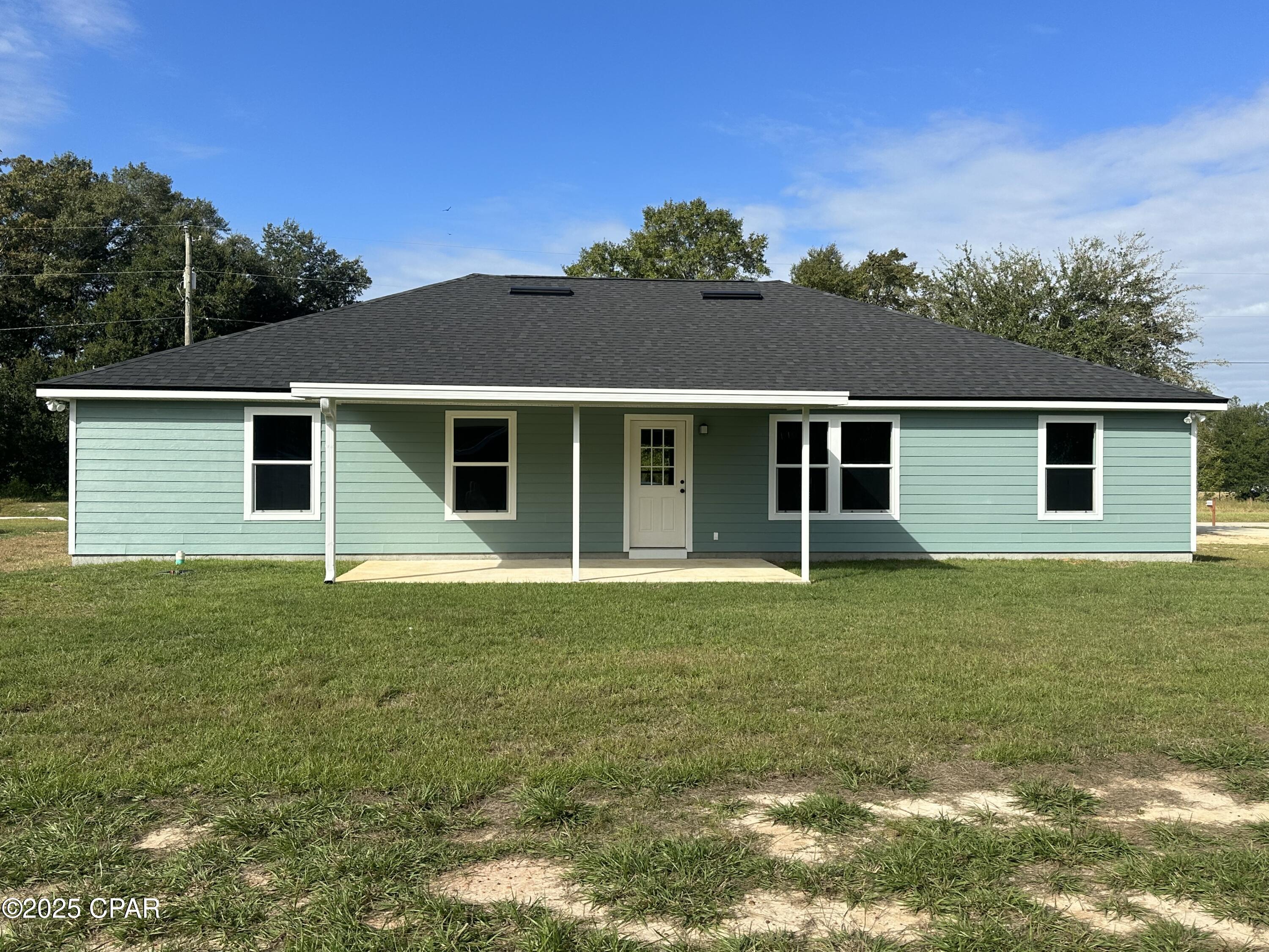 Homes for sale in Altha, FL | 19298 Cressie Ln, Altha, FL 32421 | MLS# 776457