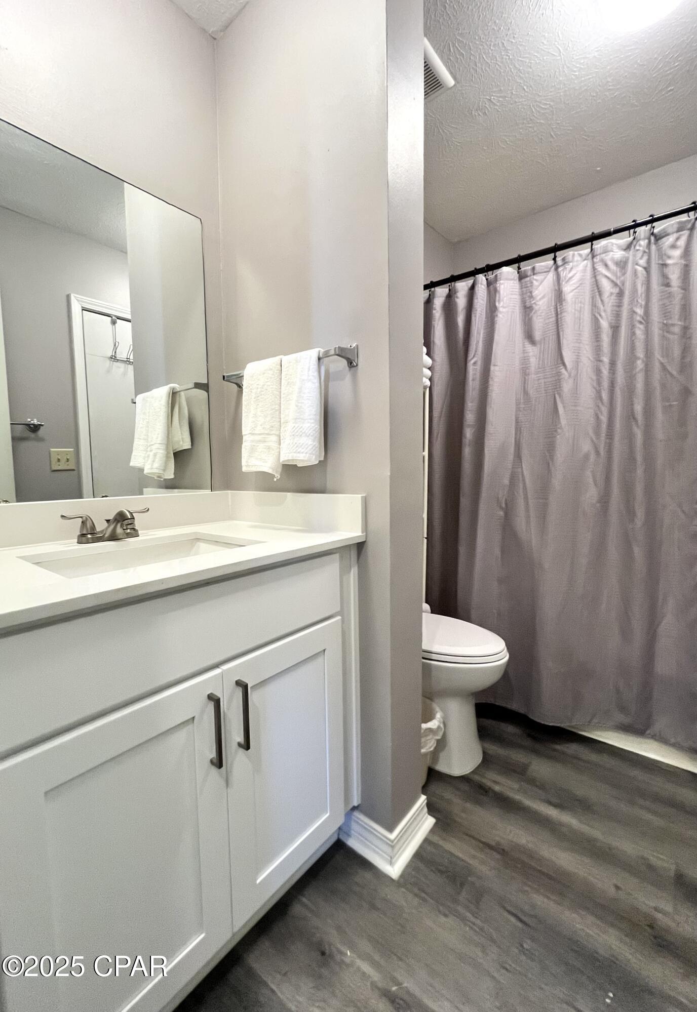 206 Robin Lane, Panama City Beach, FL 32407 thumbnail, photo 6 of 59