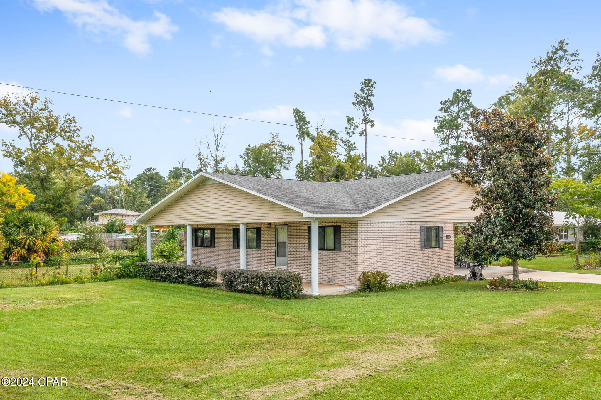 1st image of 815 5th St, Chipley, FL 32428 | MLS# 763670