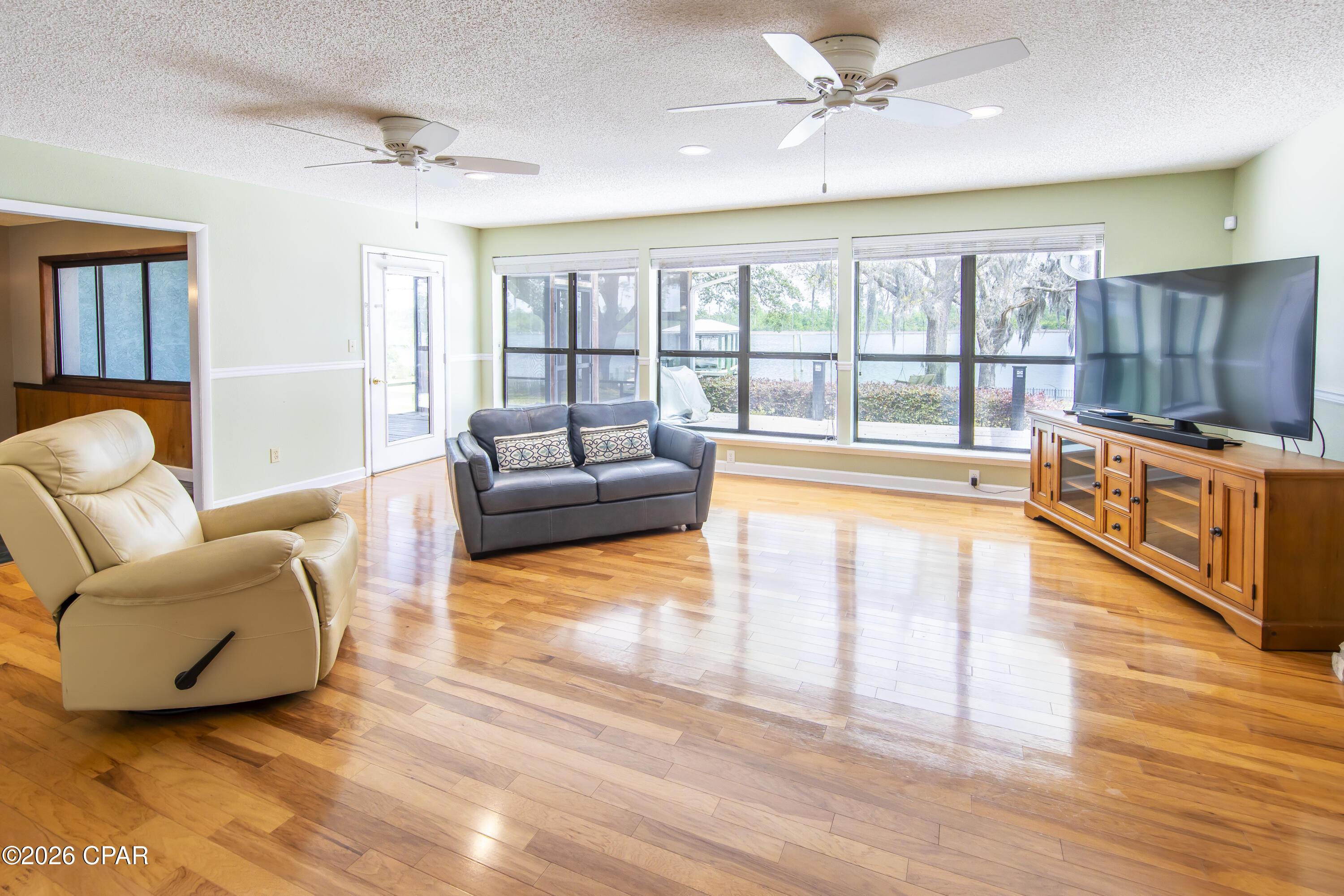 Image 10 For 1203 Bay Drive