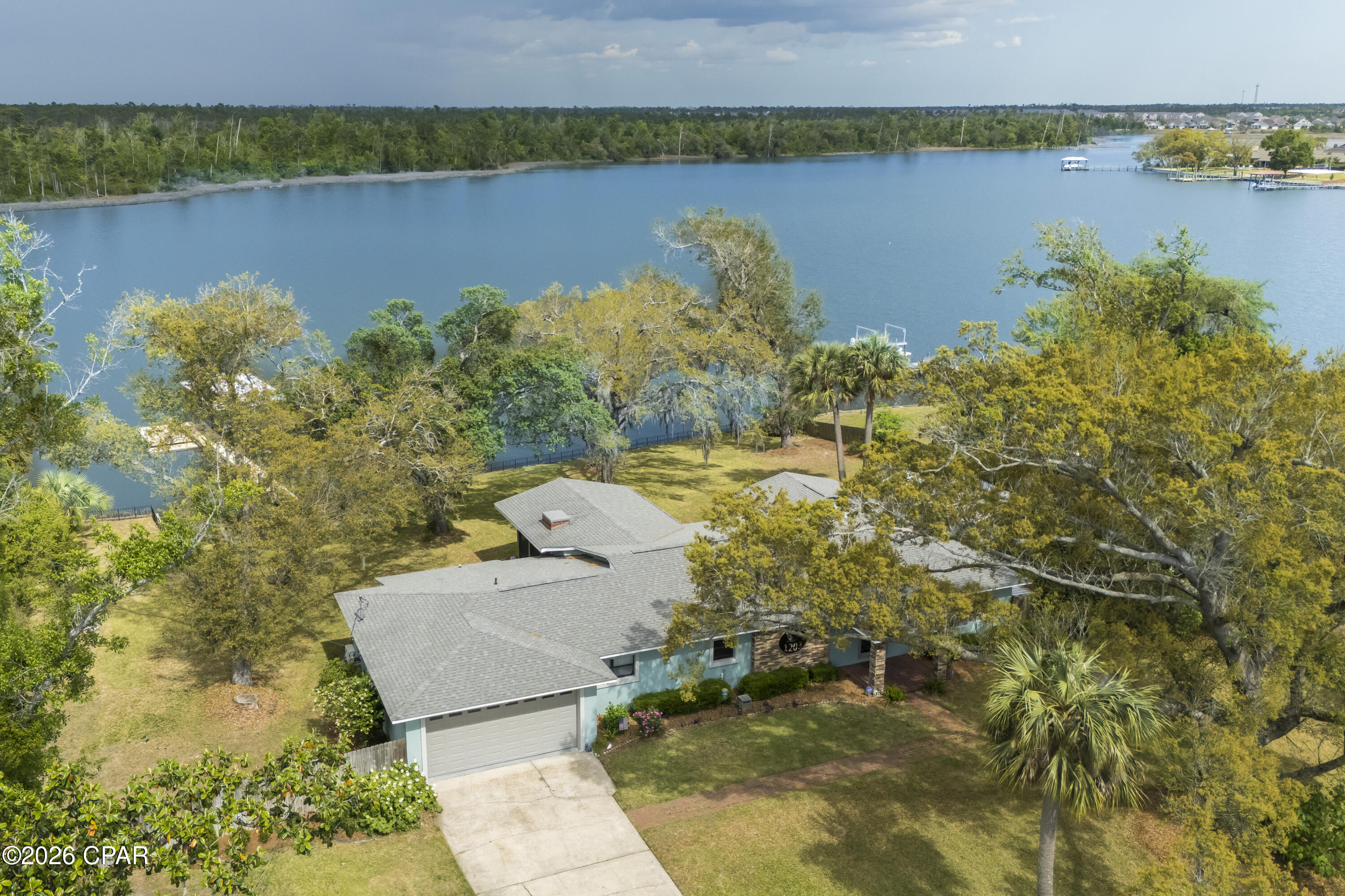 Image 5 For 1203 Bay Drive