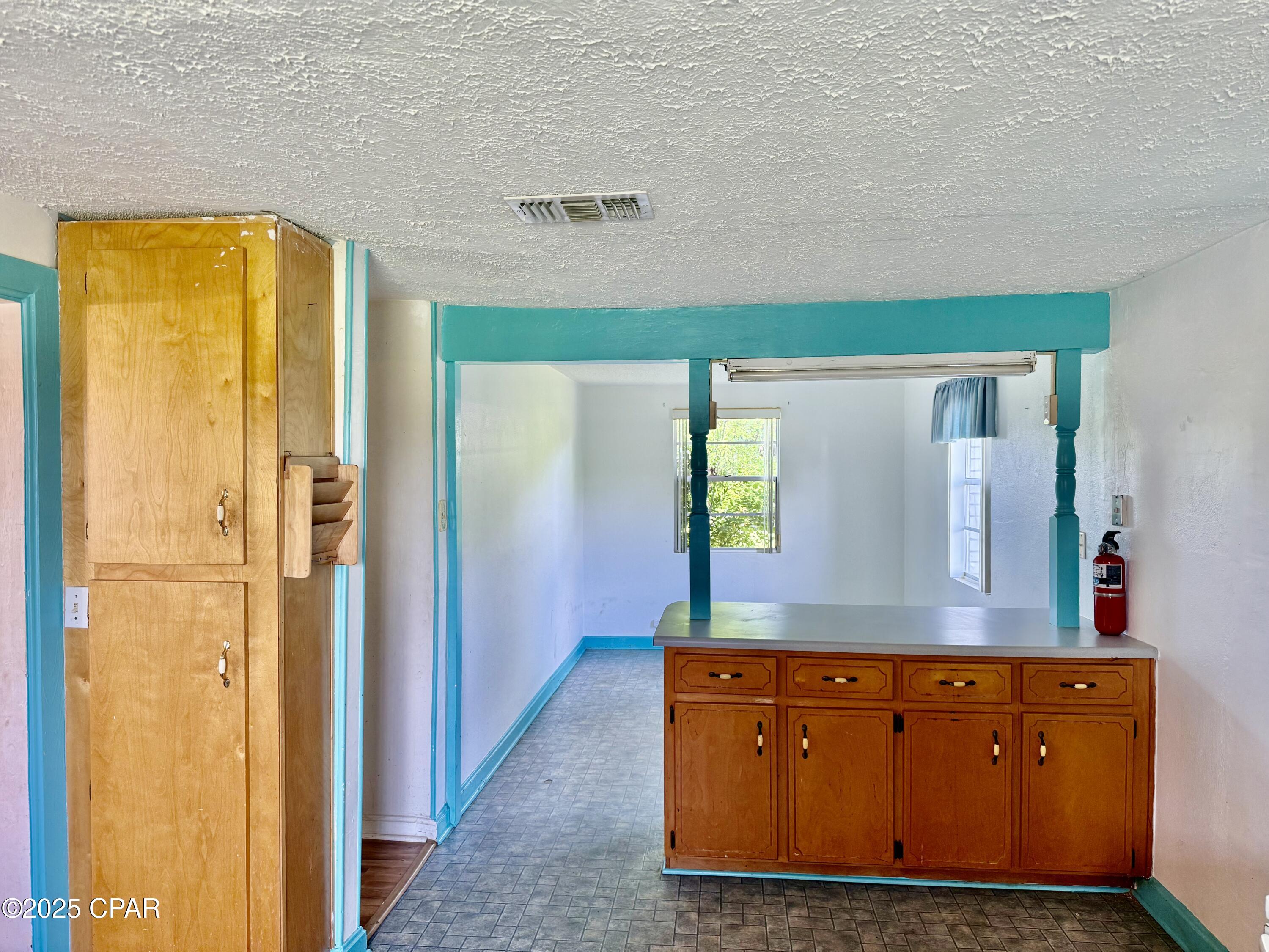 Image 11 For 4908 Meadow Street