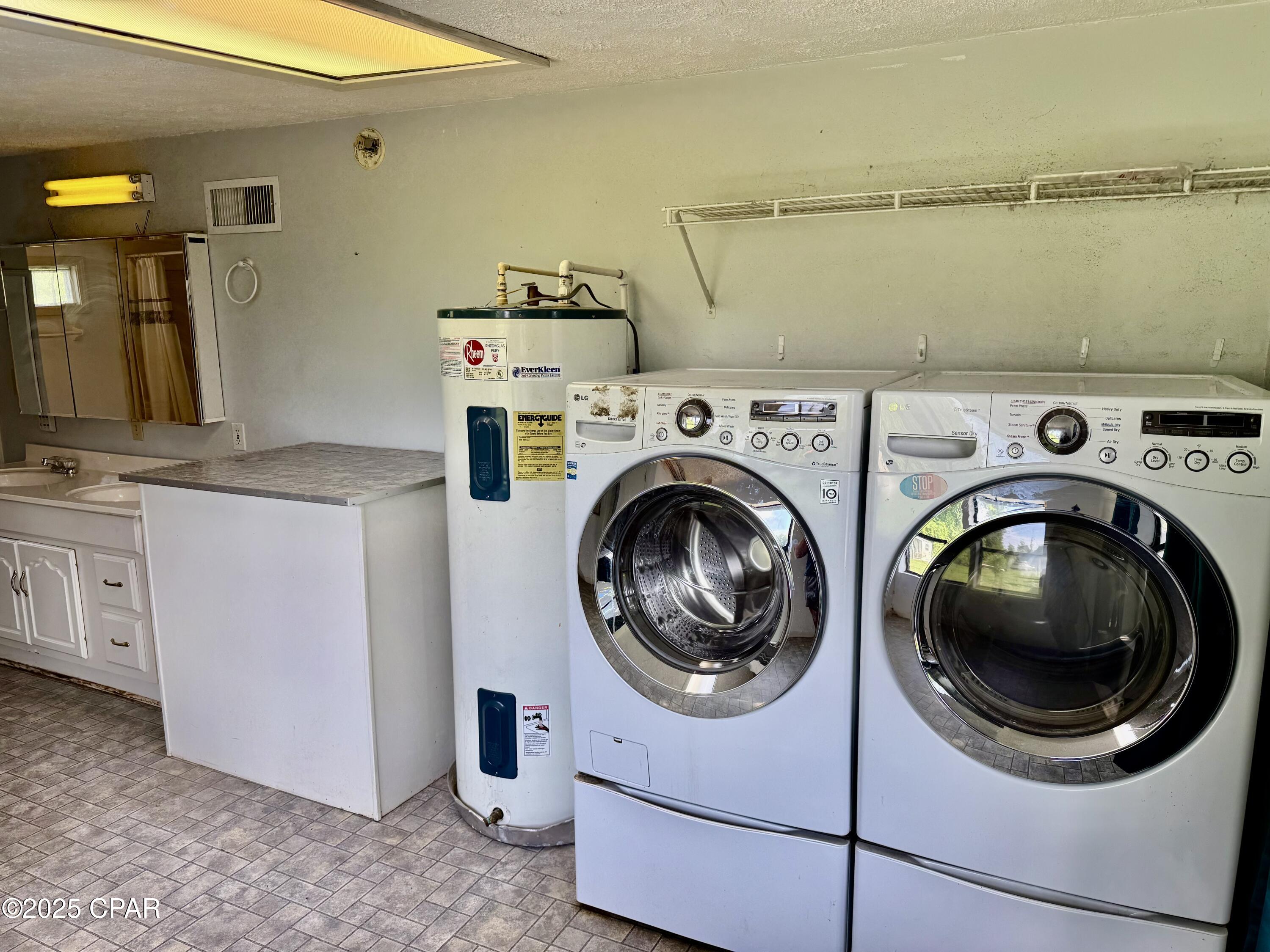 Image 20 For 4908 Meadow Street