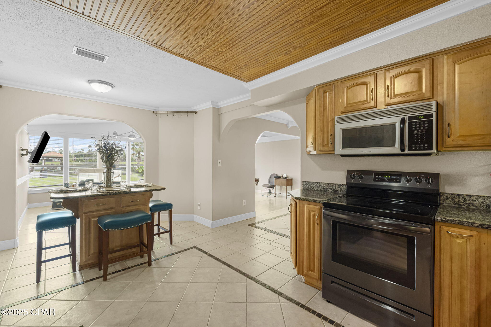 Image 20 For 7122 Bay Crest Road