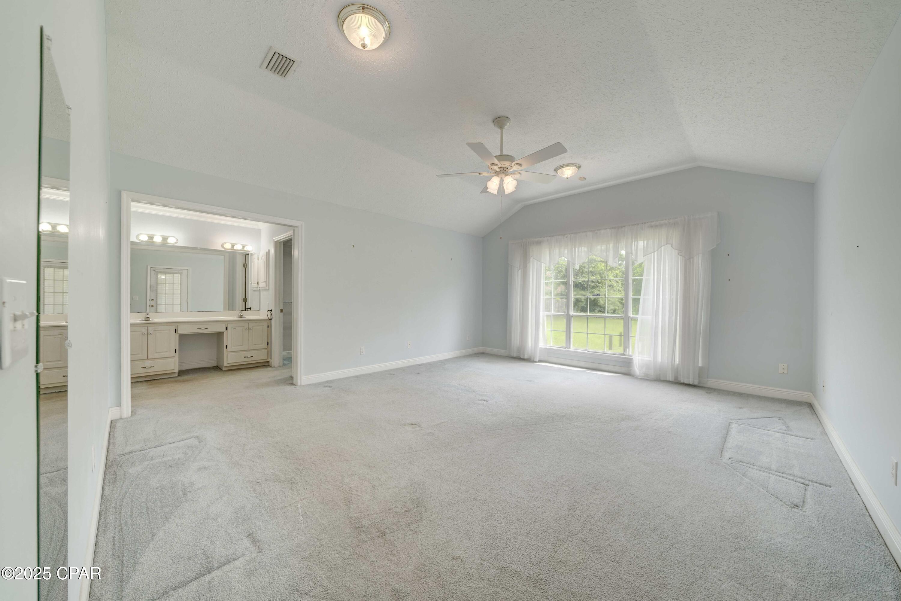 Image 25 For 1119 College Boulevard