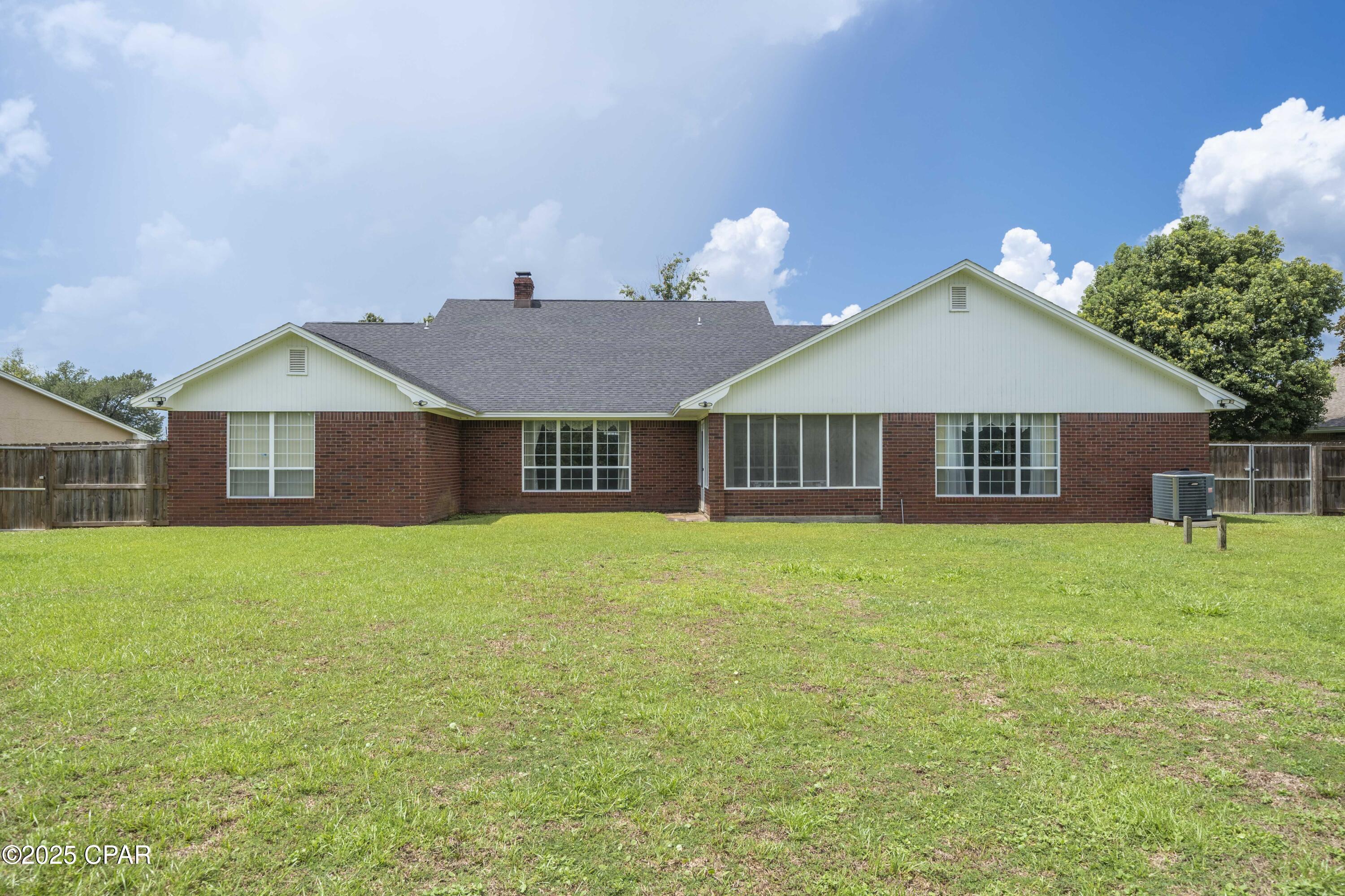 Image 41 For 1119 College Boulevard