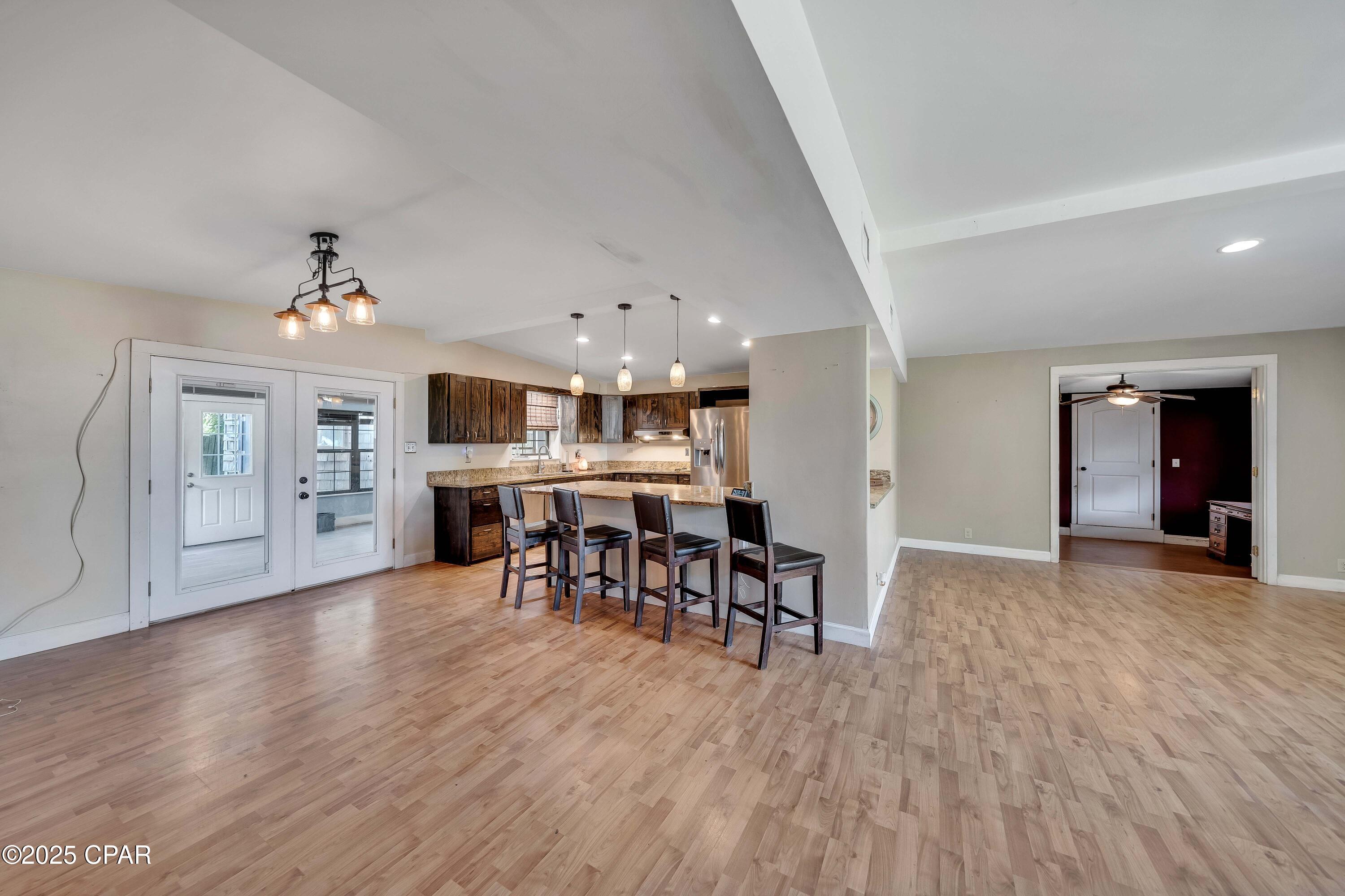 Image 2 For 306 Carolyn Avenue