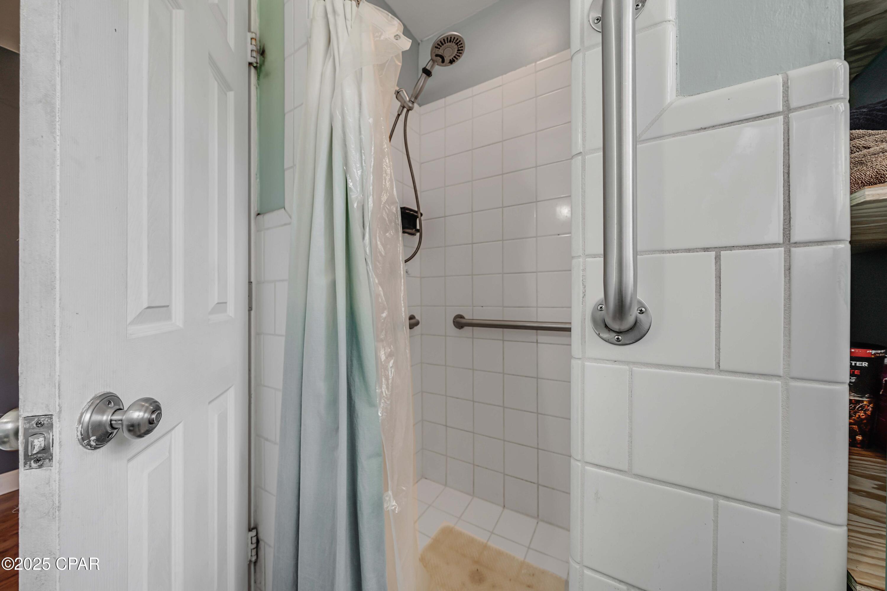 Image 26 For 306 Carolyn Avenue