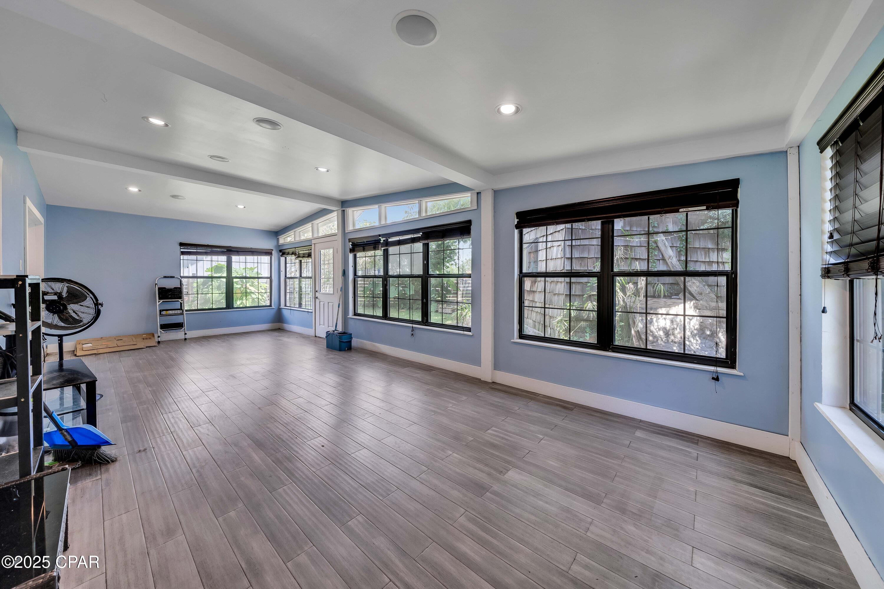 Image 29 For 306 Carolyn Avenue