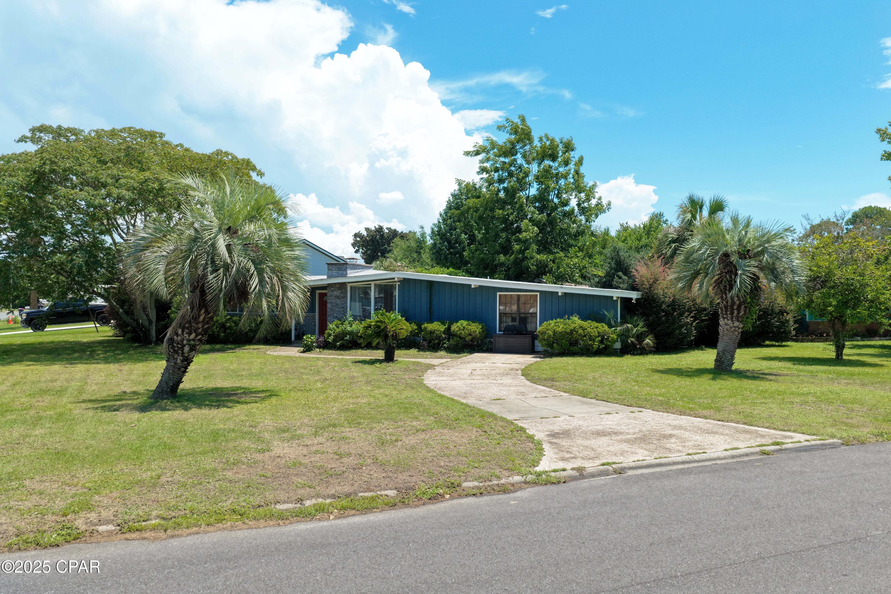 Image 41 For 306 Carolyn Avenue