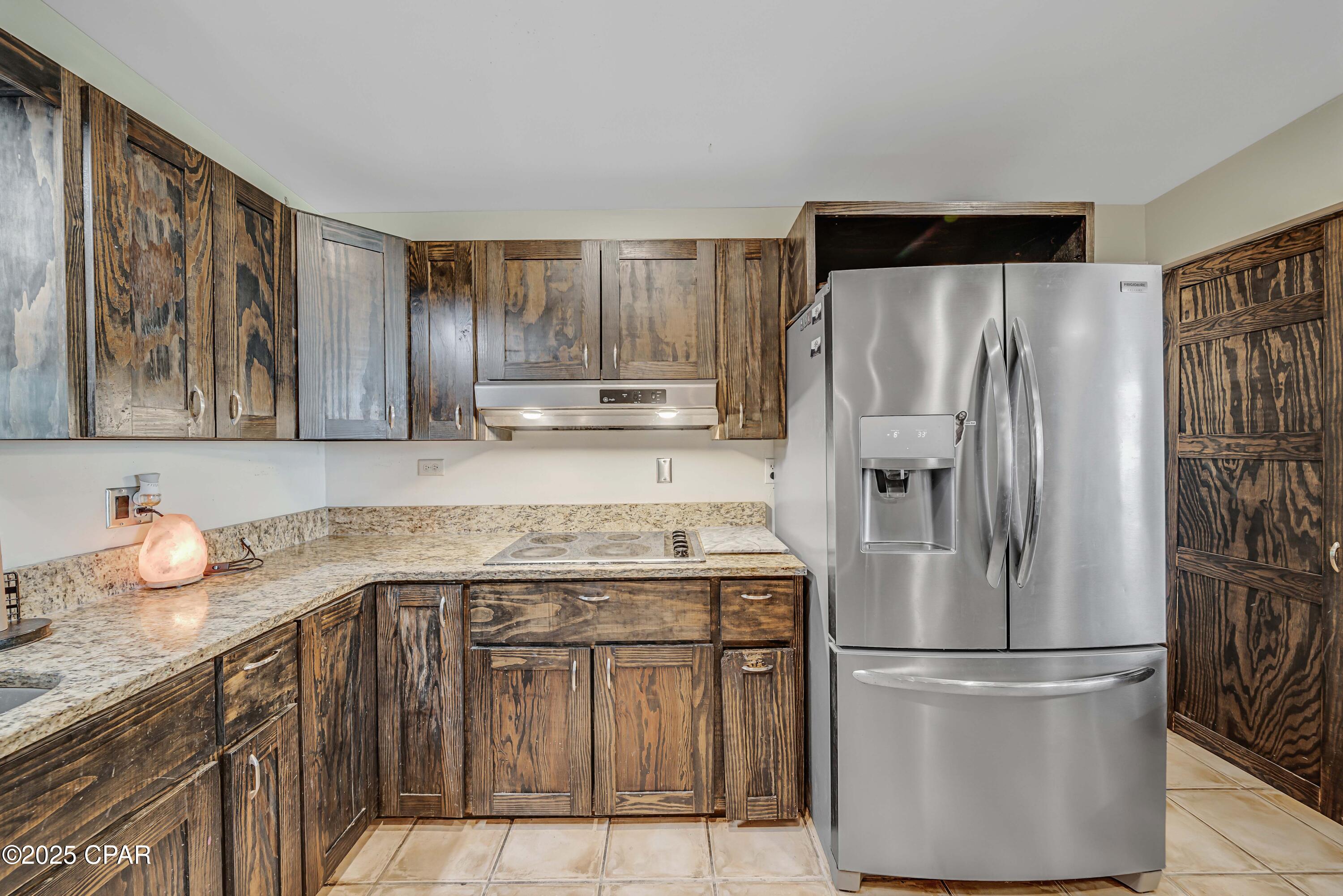 Image 5 For 306 Carolyn Avenue