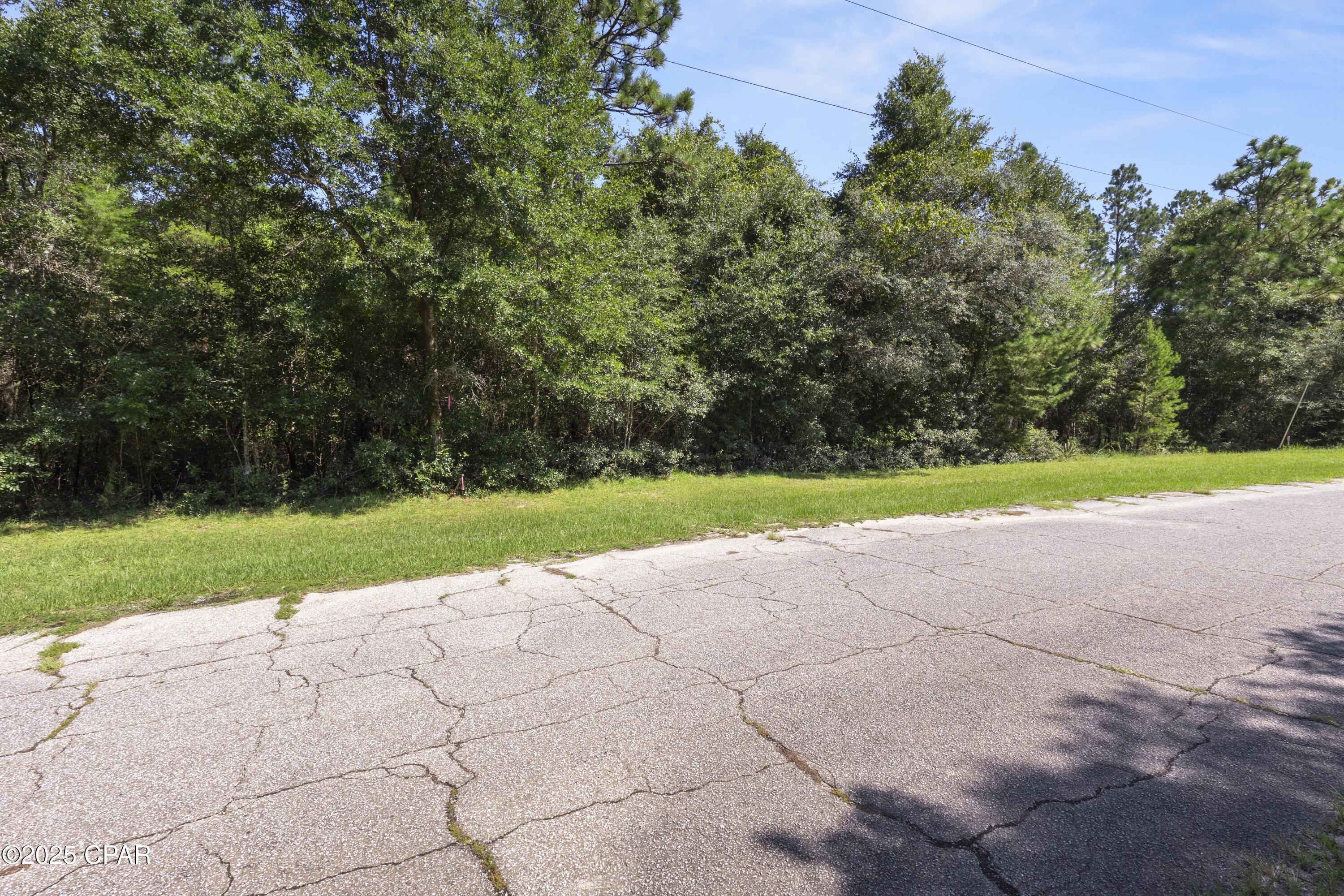 3rd image of 1744 Flagler Dr, Chipley, FL 32428 | MLS# 777752