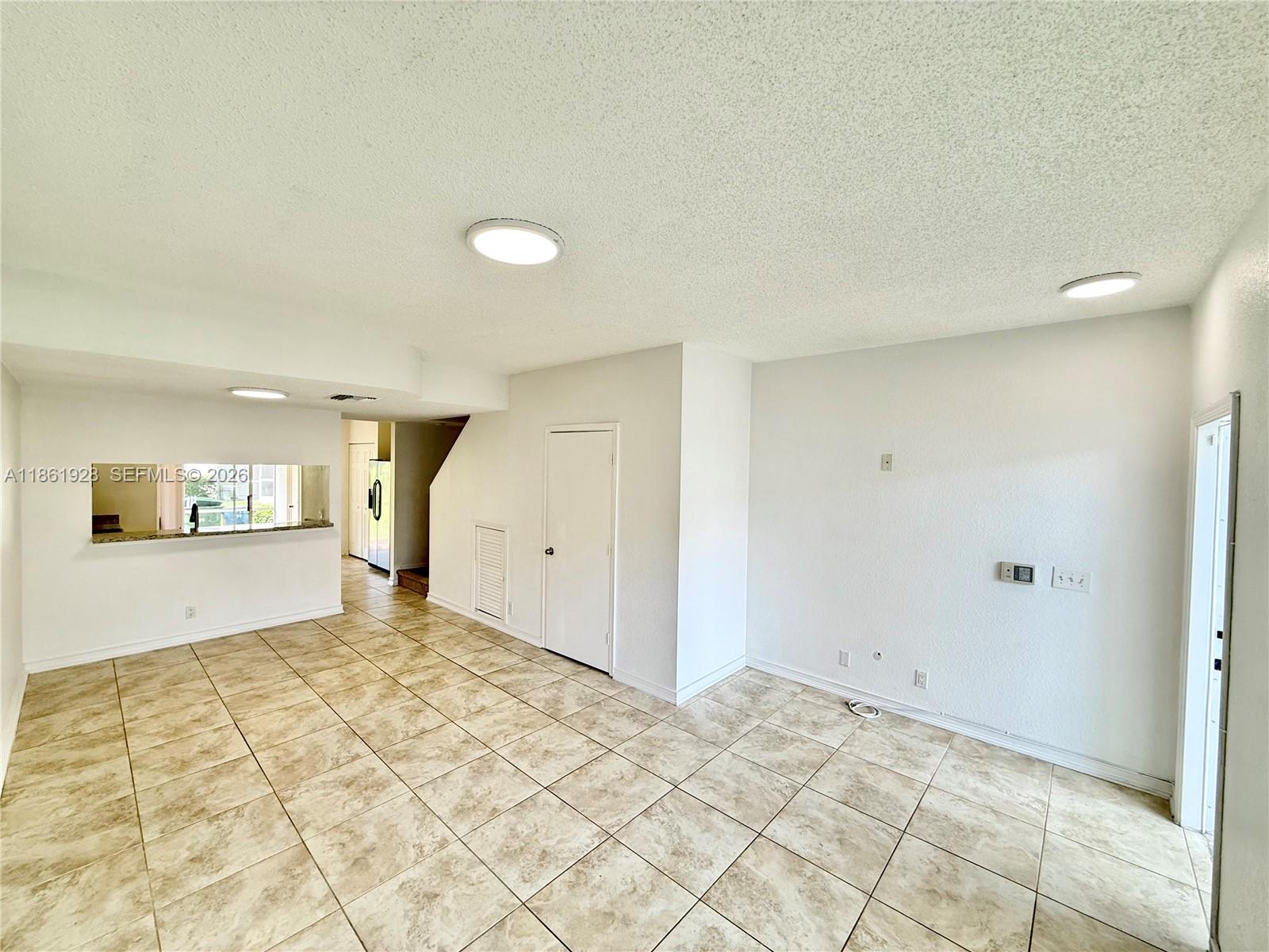 70 Whitehead Cir #70, Weston FL 33326