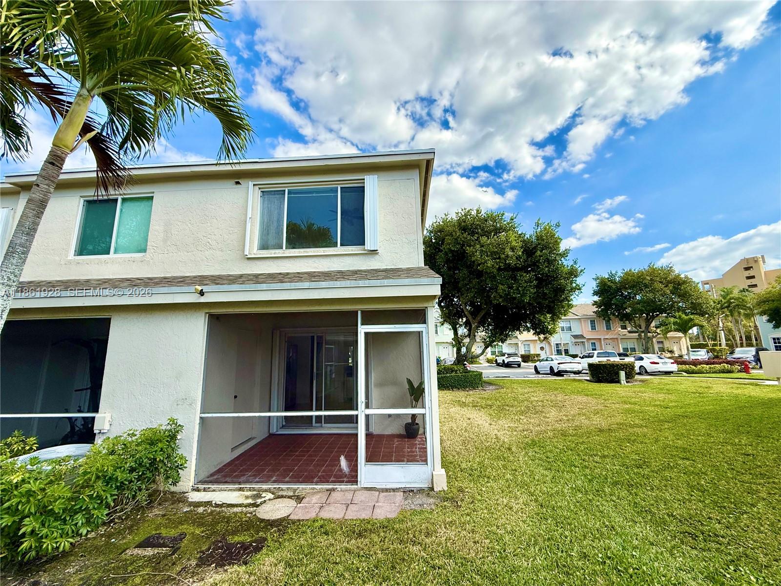 70 Whitehead Cir #70, Weston FL 33326