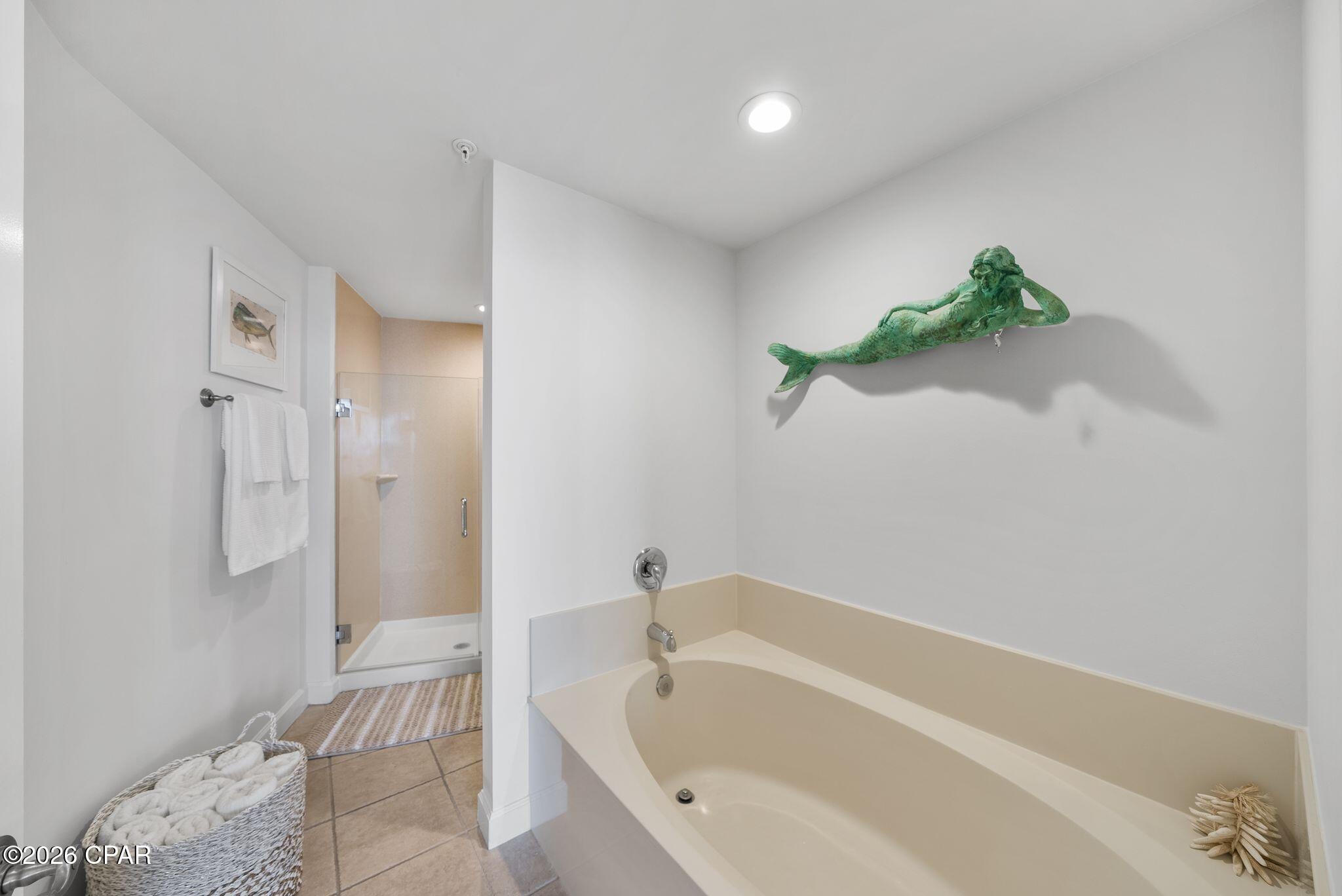 9450 S Thomas Drive 303C, Panama City, FL 32408