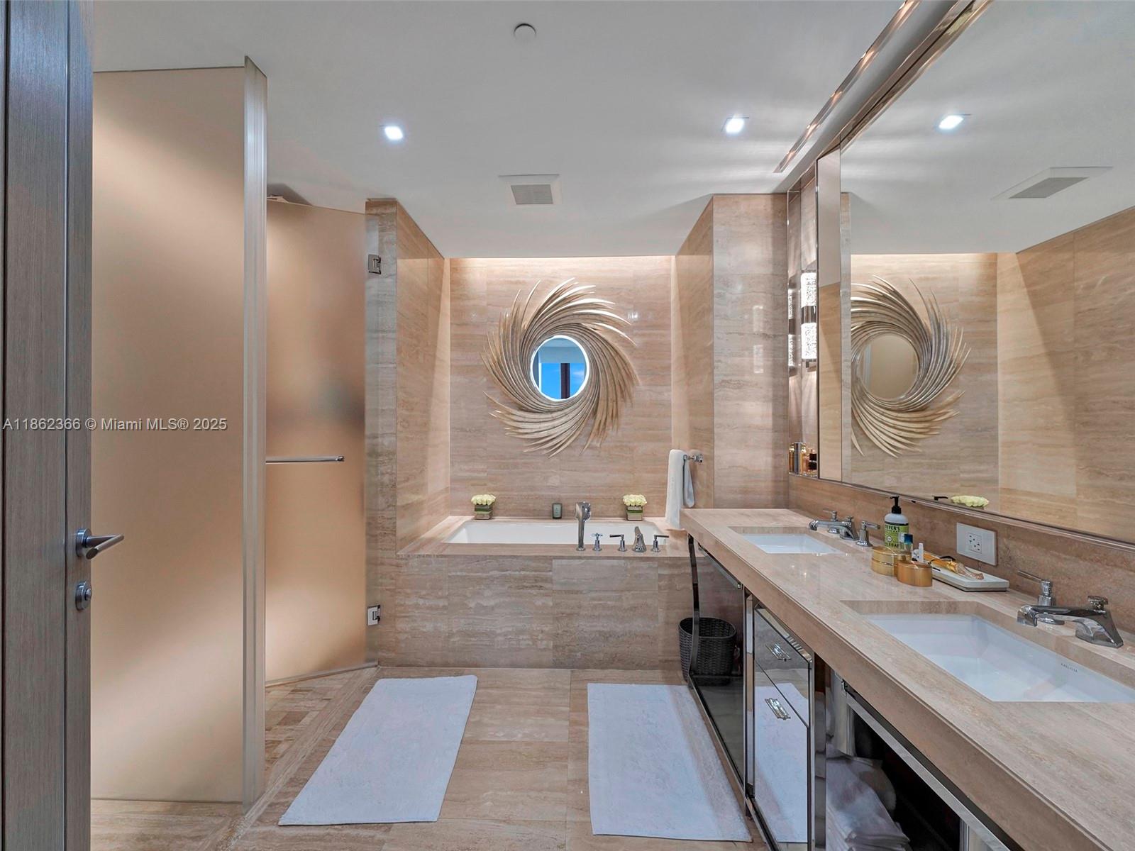 Bal Harbour FL 33154 - A11862366