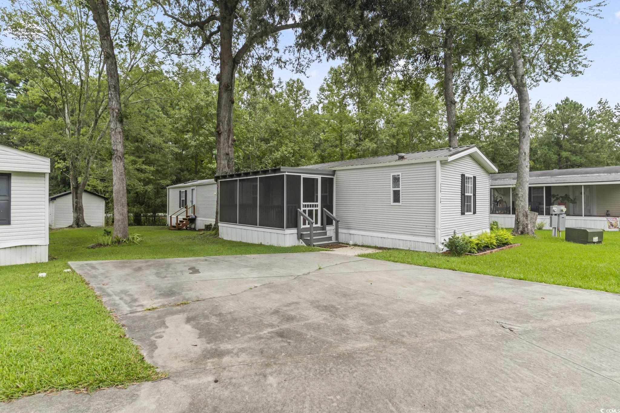 2520410 | Photo 30