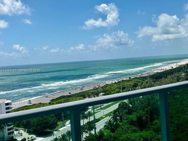 Arlen House East Condo