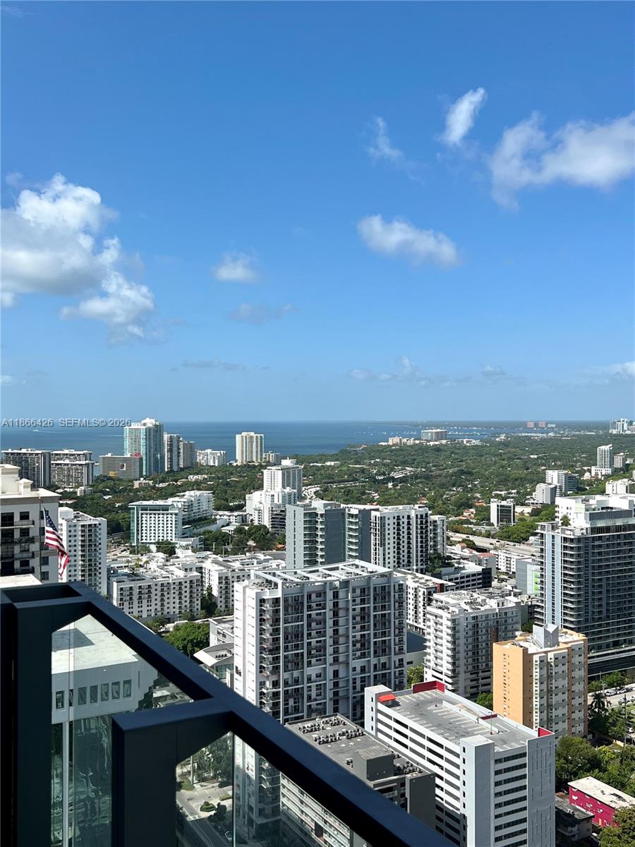 88 SW 7 #3606, Miami FL 33131