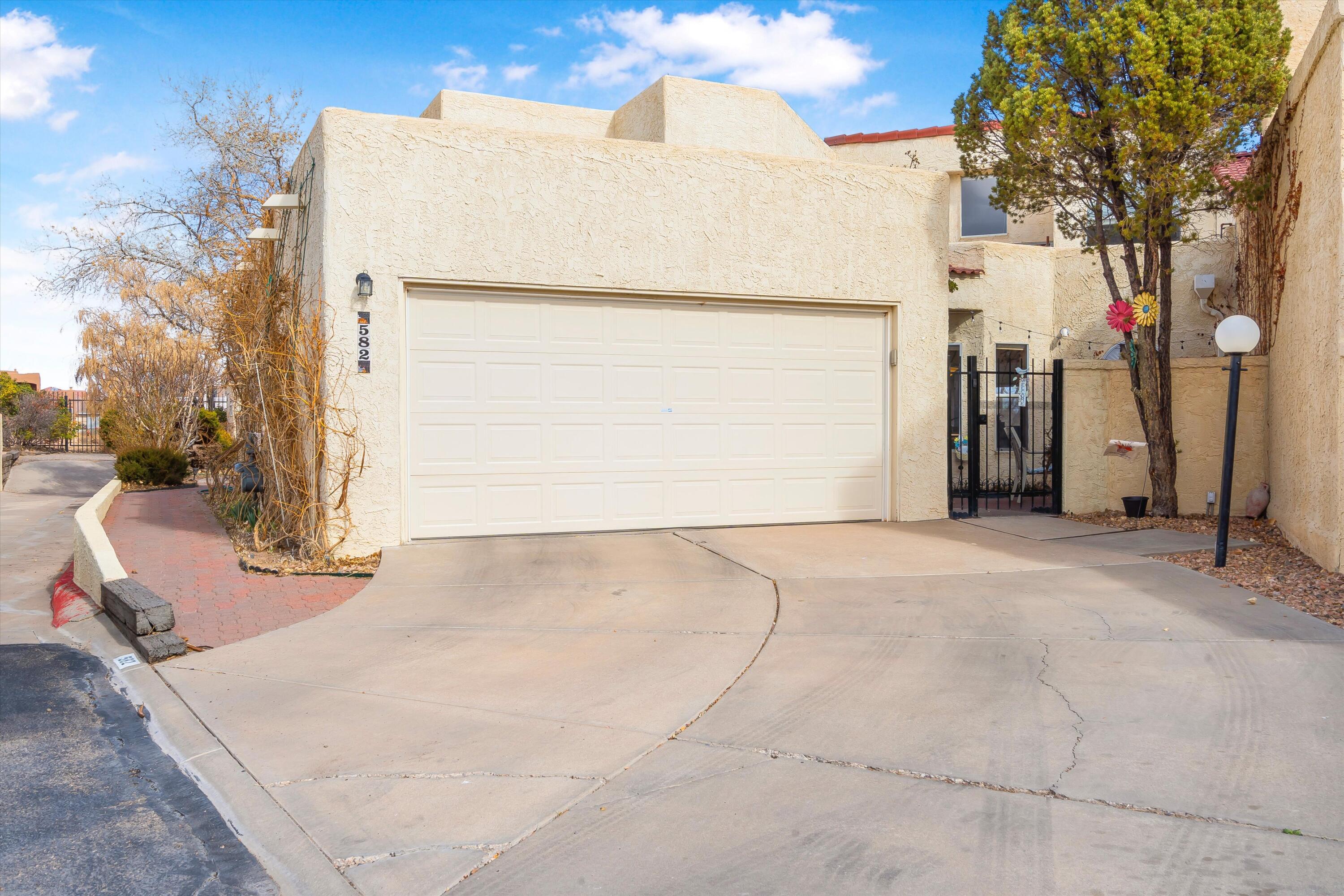 2nd image of 582 Eastlake Dr Se, Rio Rancho, NM 87124 | MLS# 1090652