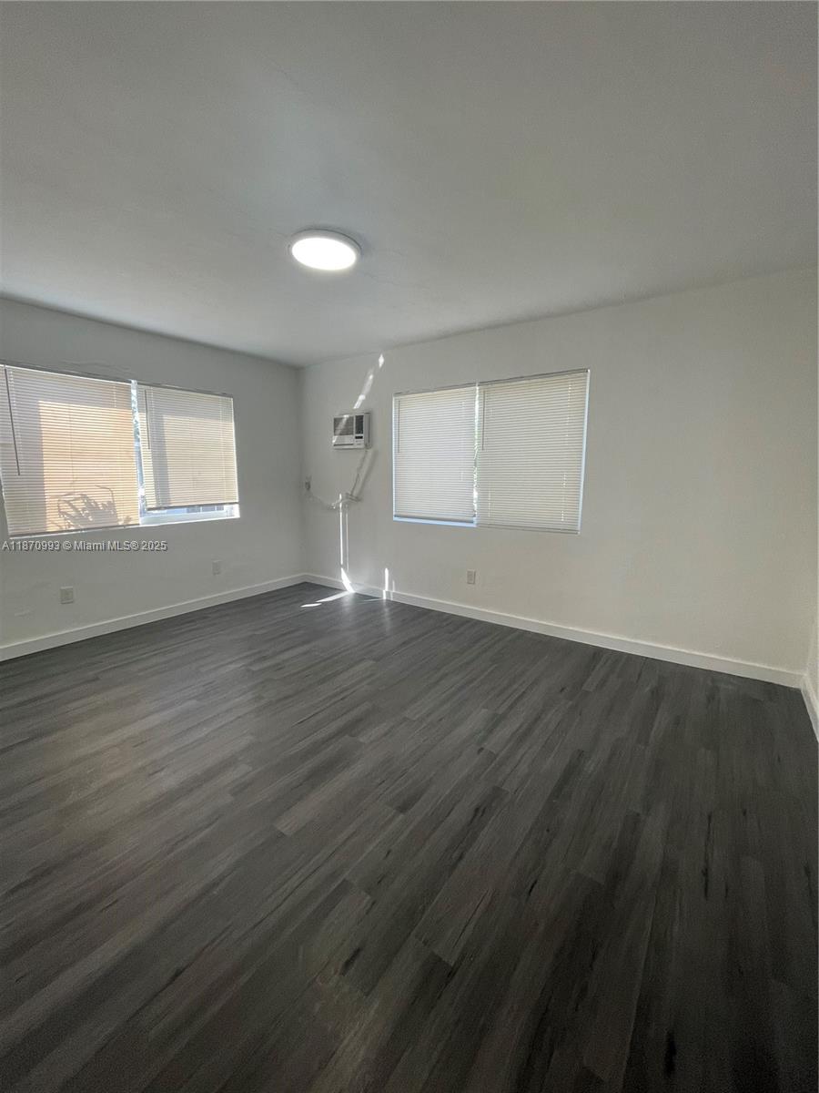 785 81st St #3, Miami Beach FL 33141