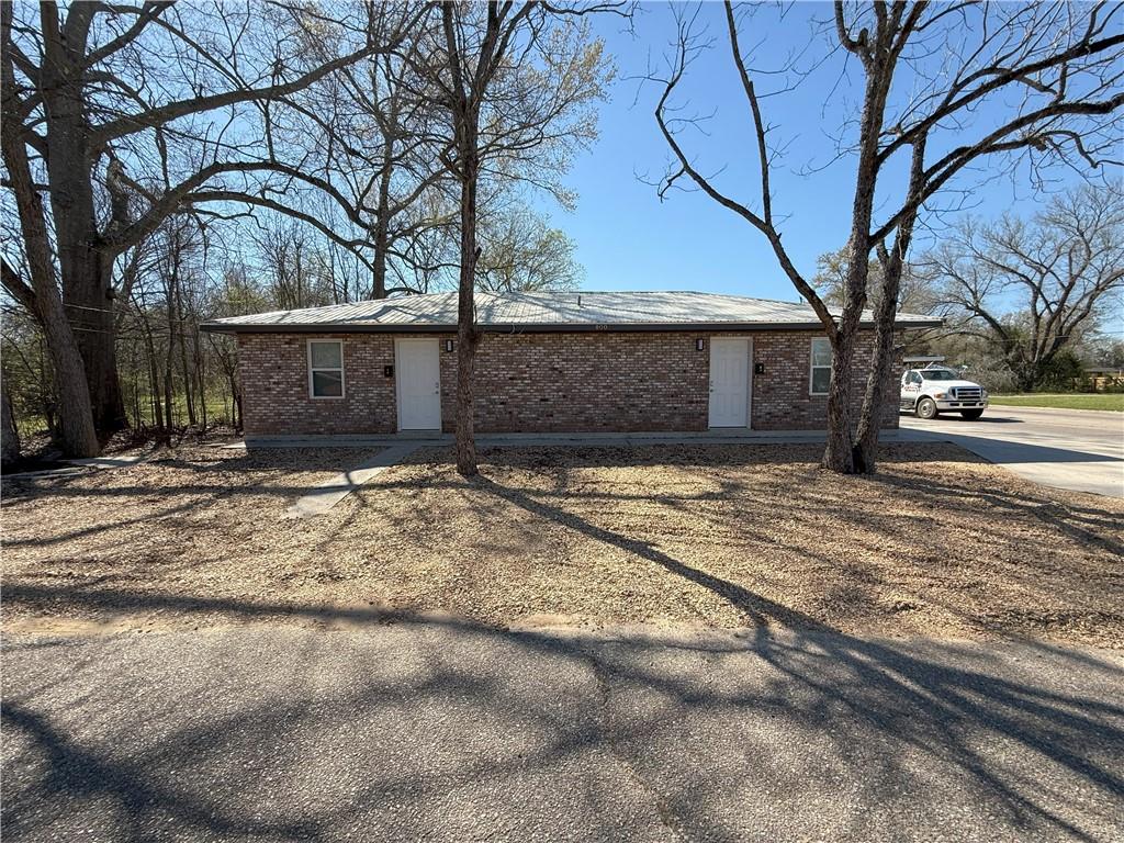 1st image of 800 E 5th St, Bogalusa, LA 70427 | MLS# 2519725