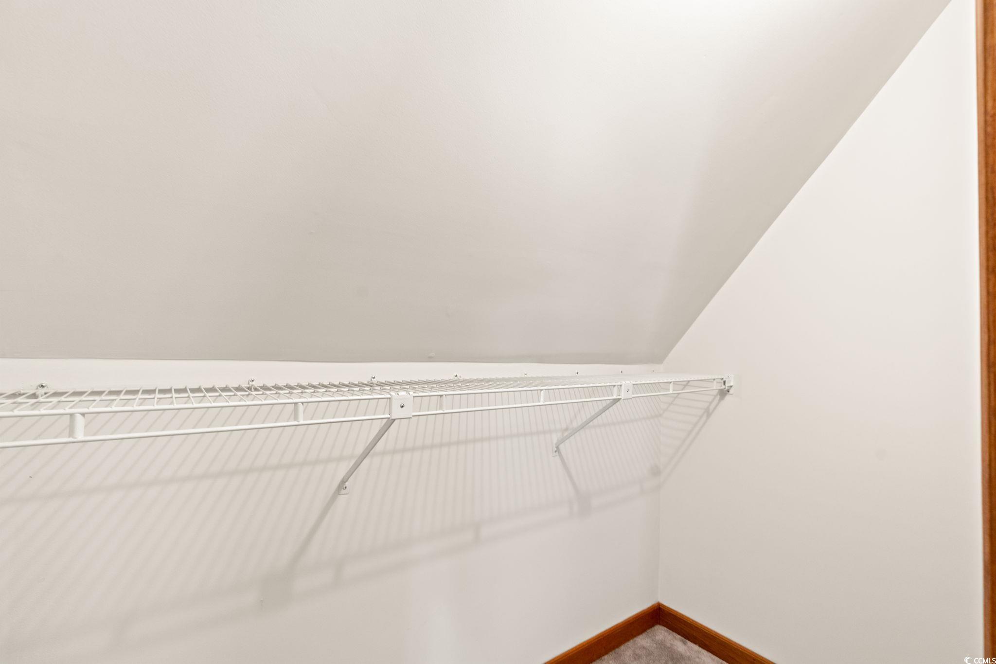 2521493 | Photo 12