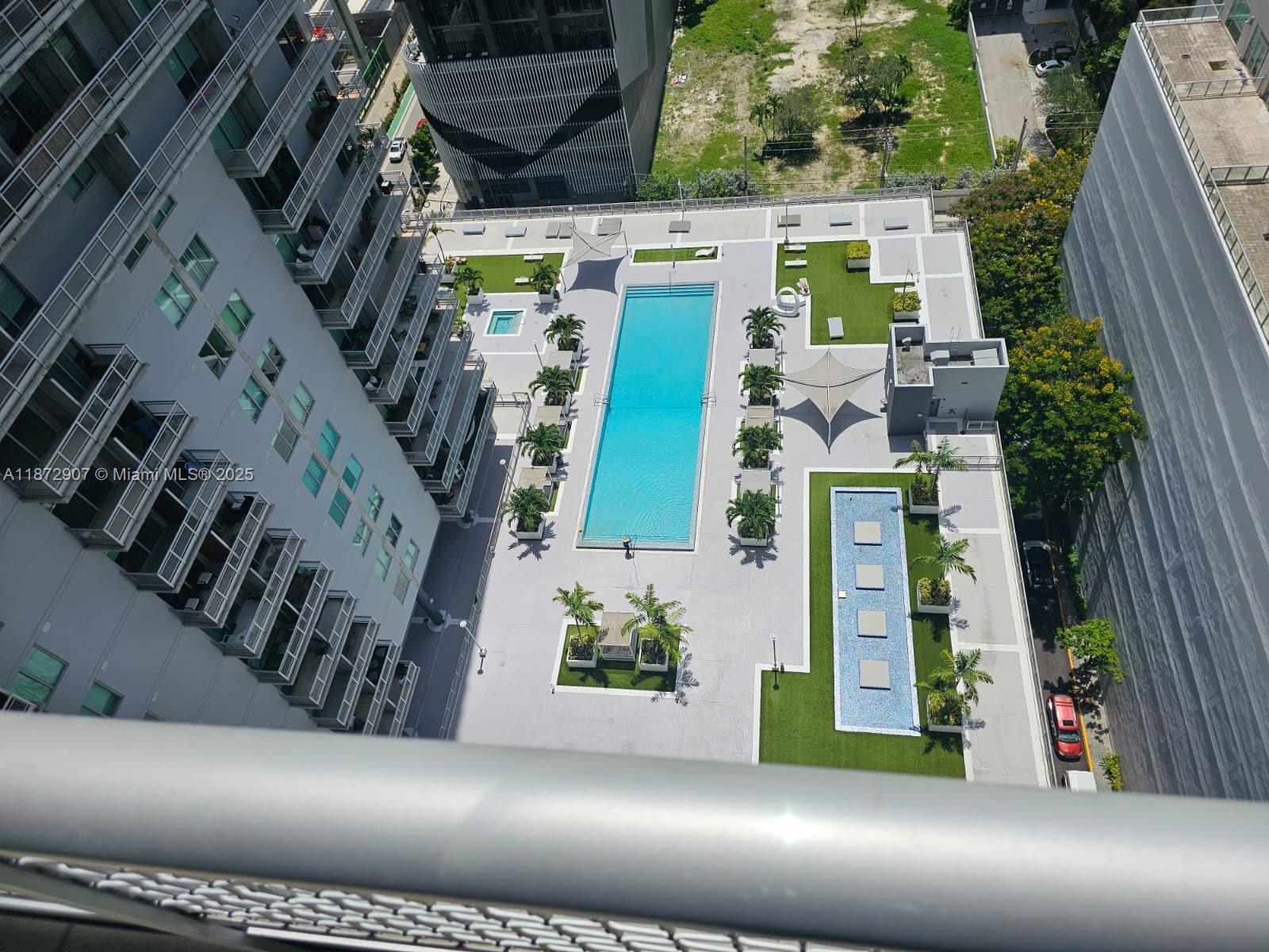690 SW 1st Ct #2515, Miami FL 33130
