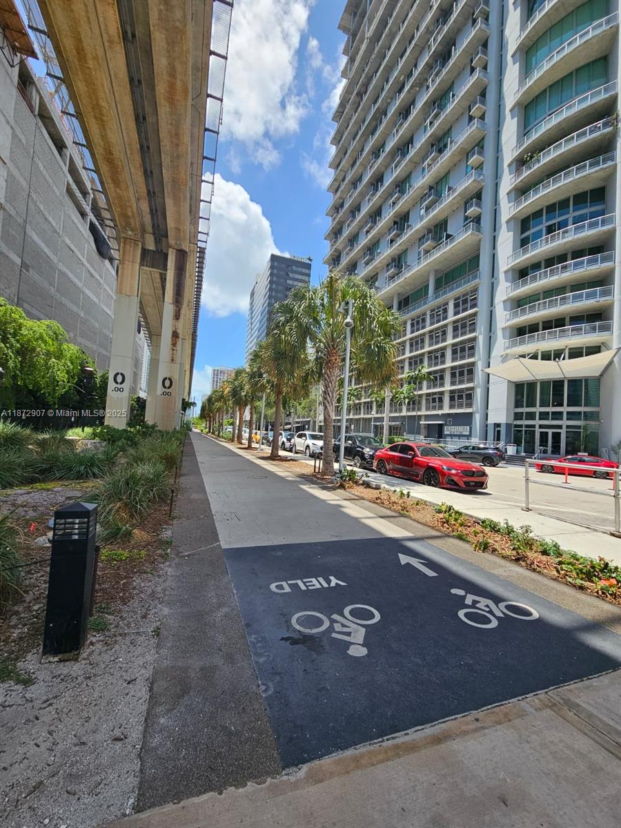 690 SW 1st Ct #2515, Miami FL 33130
