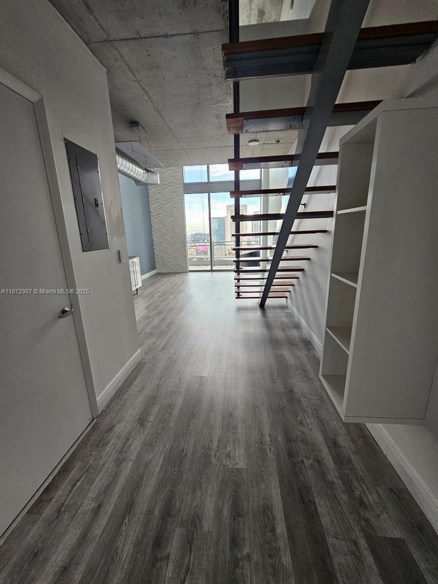 690 SW 1st Ct #2515, Miami FL 33130