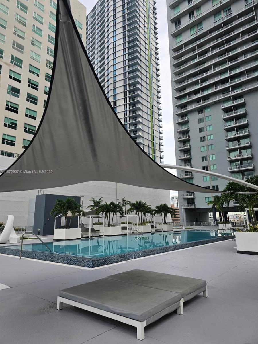 690 SW 1st Ct #2515, Miami FL 33130