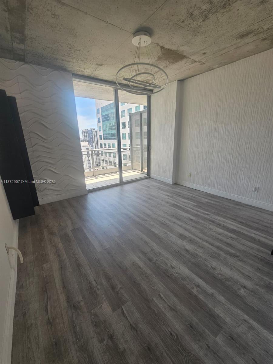 690 SW 1st Ct #2515, Miami FL 33130