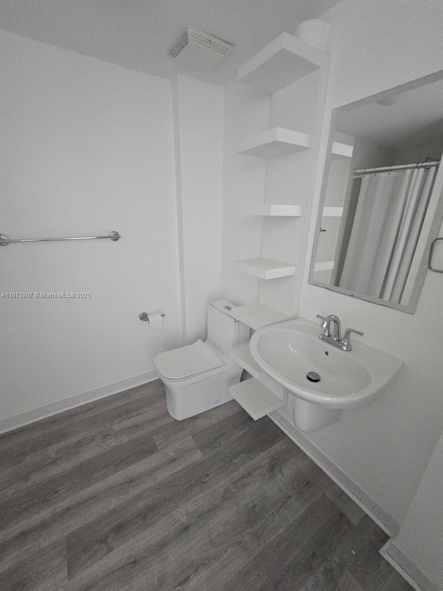 690 SW 1st Ct #2515, Miami FL 33130