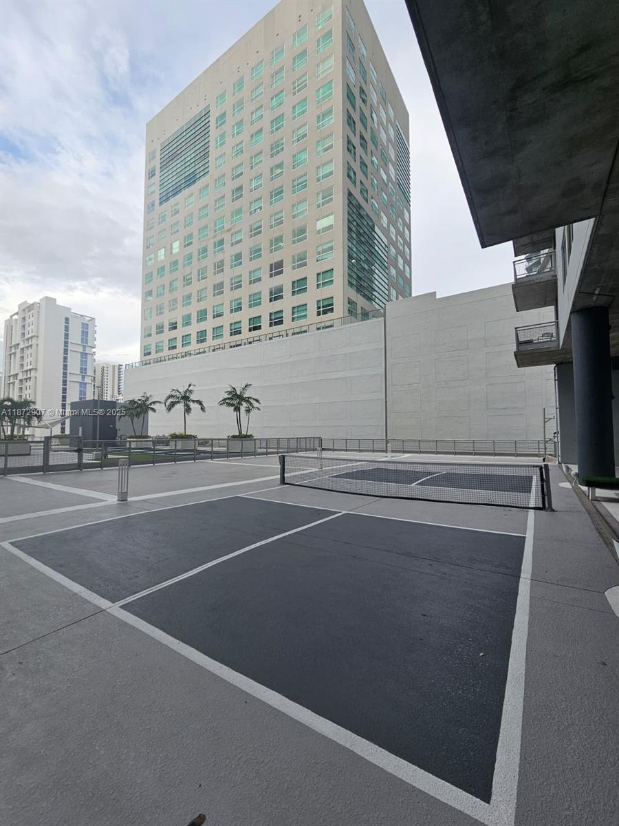 690 SW 1st Ct #2515, Miami FL 33130