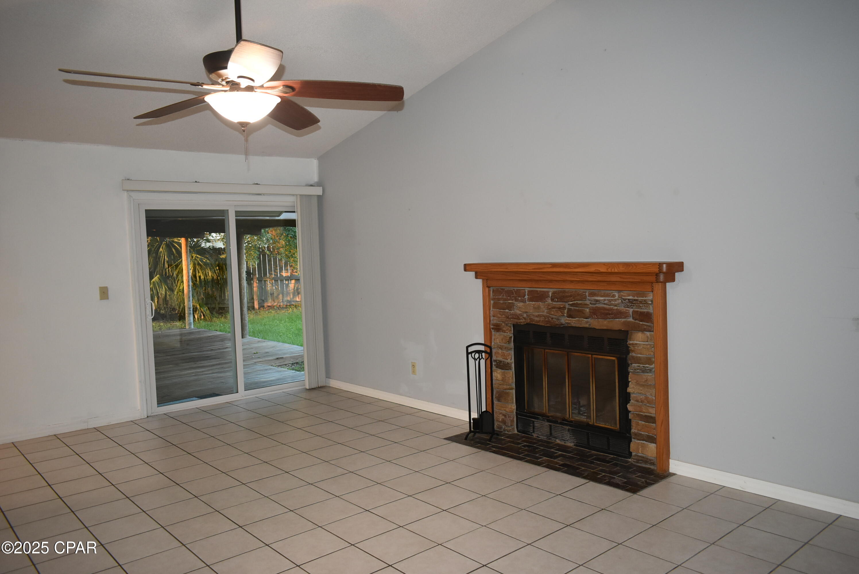 Image 4 For 4043 Woodville Lane