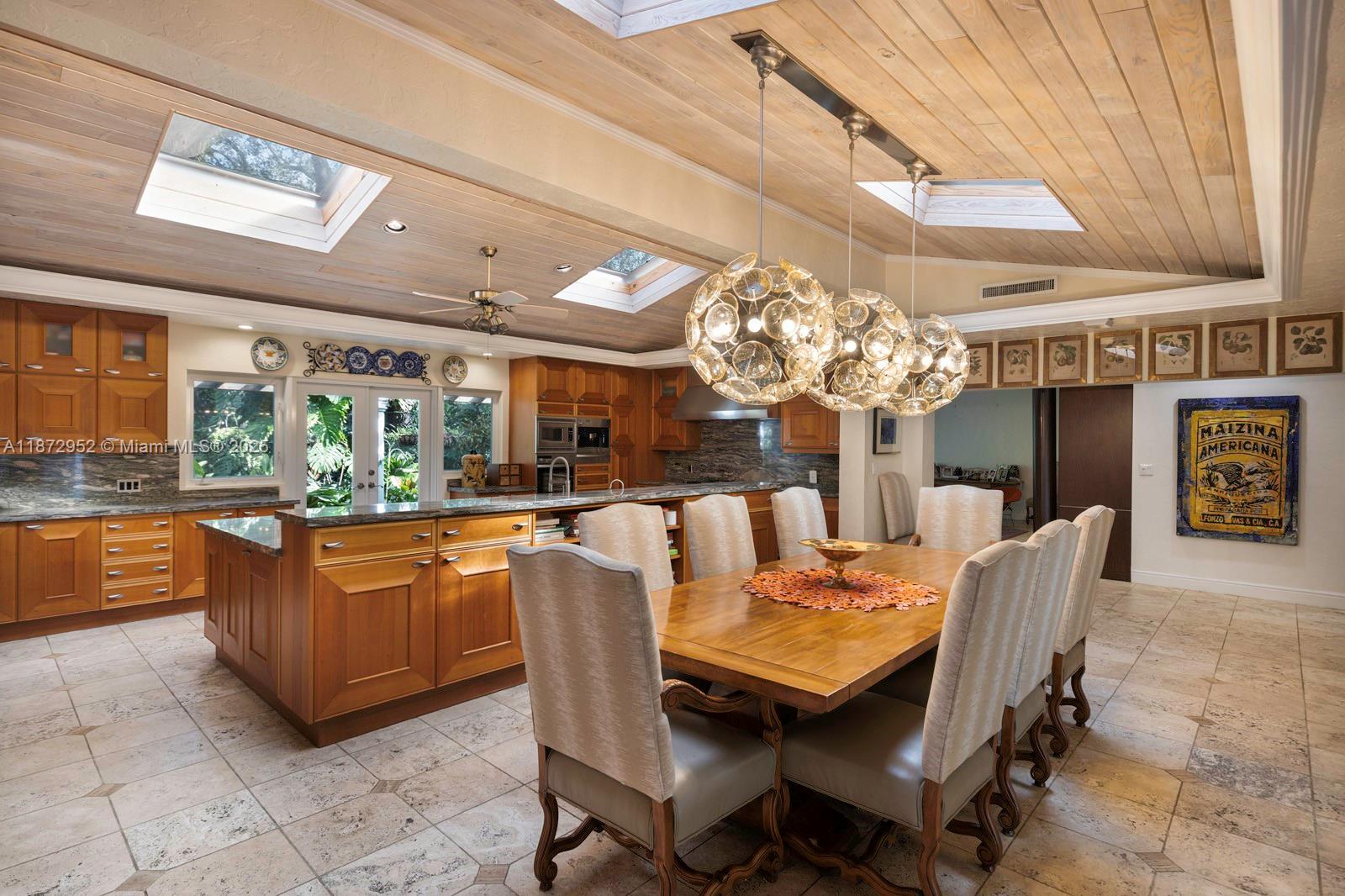10100 Lakeside Dr, Coral Gables FL 33156