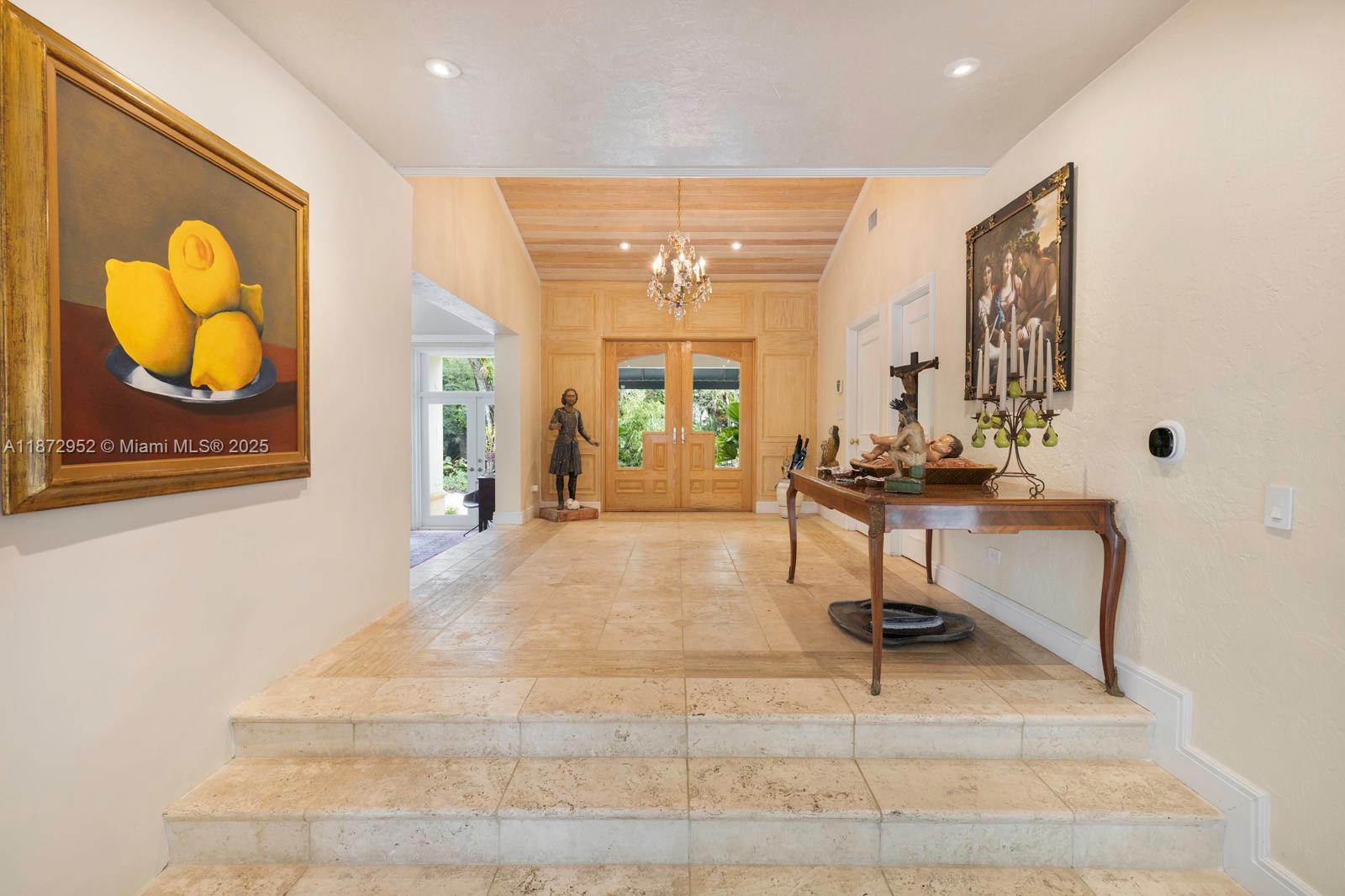 10100 Lakeside Dr, Coral Gables FL 33156