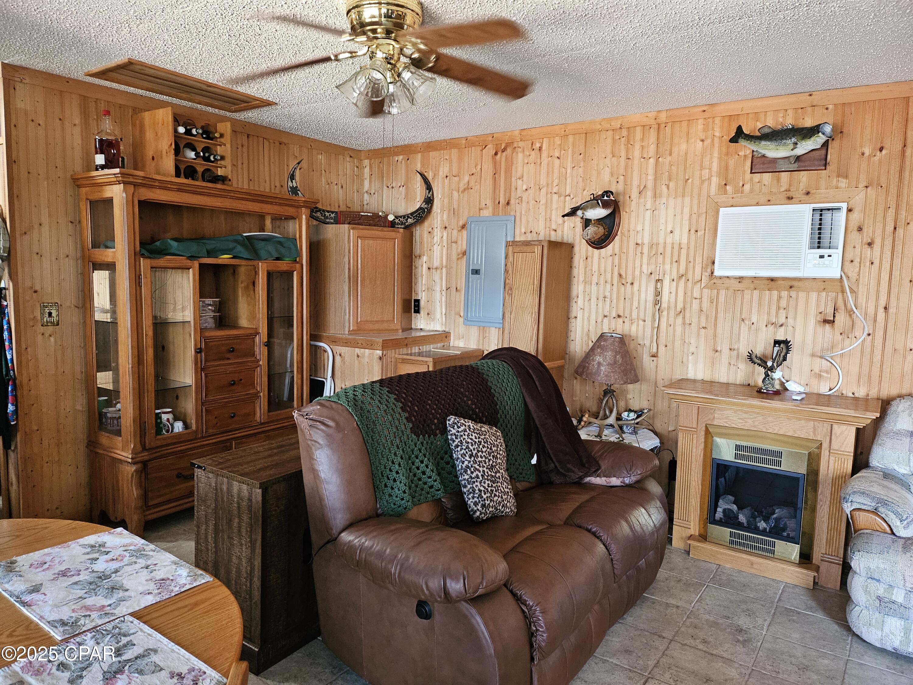 Image 42 For 2678 Linda Lane