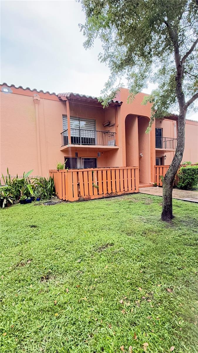 7121 Miami Lakes Dr Unit Q8, Miami Lakes, Florida 33014