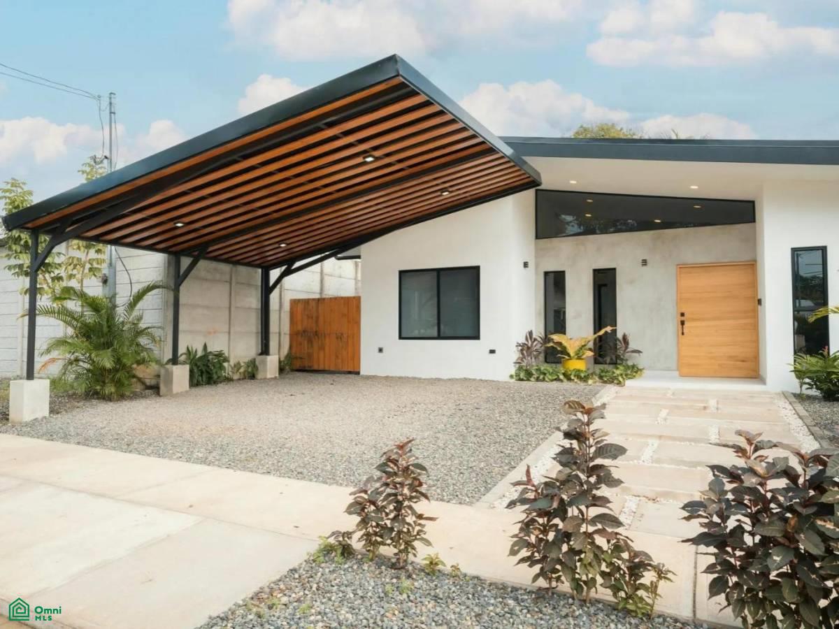 3 bed Single Family Homes For Sale in Garabito, Puntarenas - 1