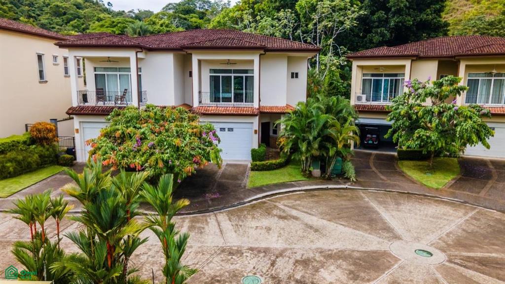 3 bed Single Family Homes For Sale in , Puntarenas - 1