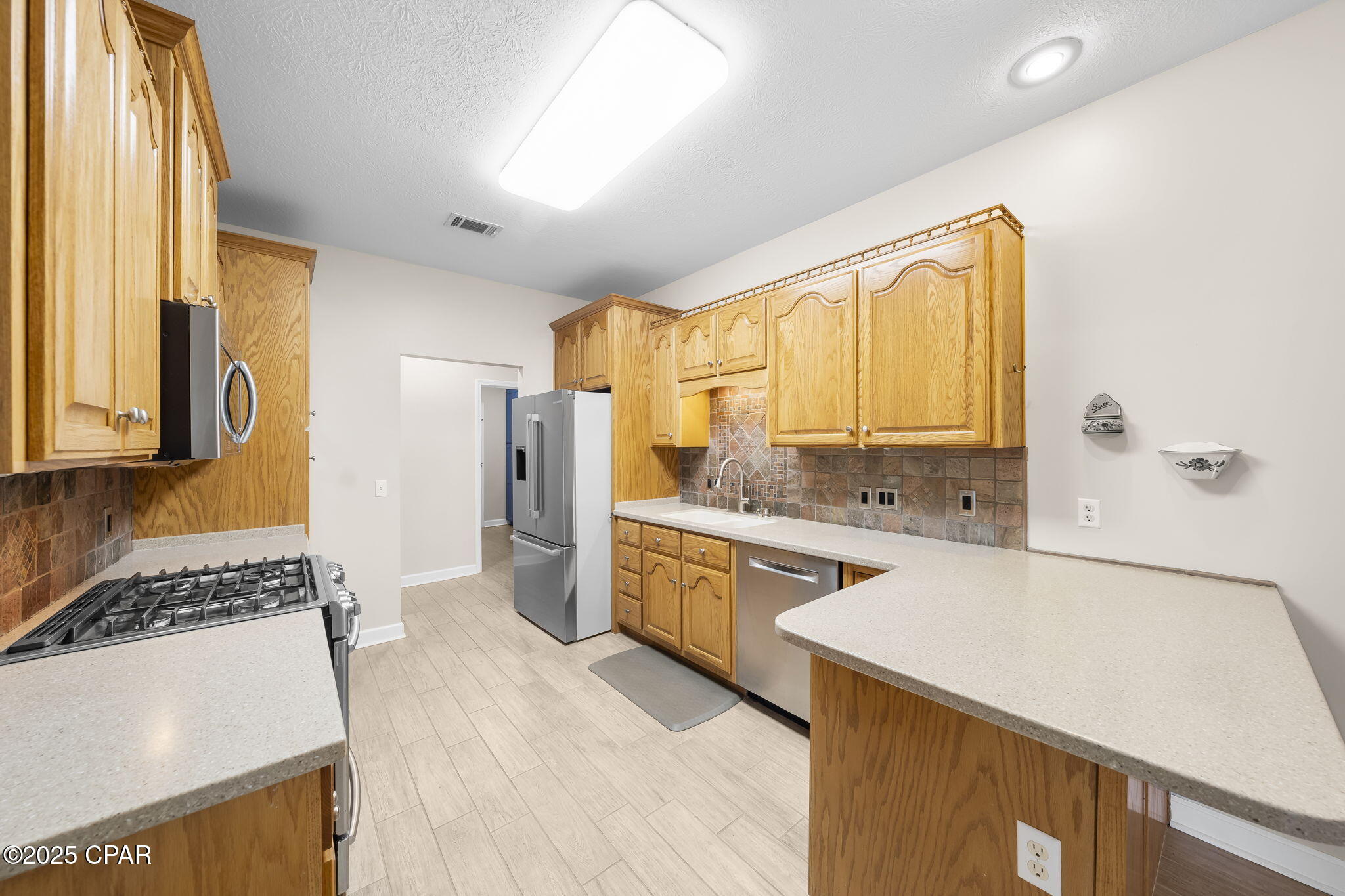 Image 15 For 3262 Country Club Drive
