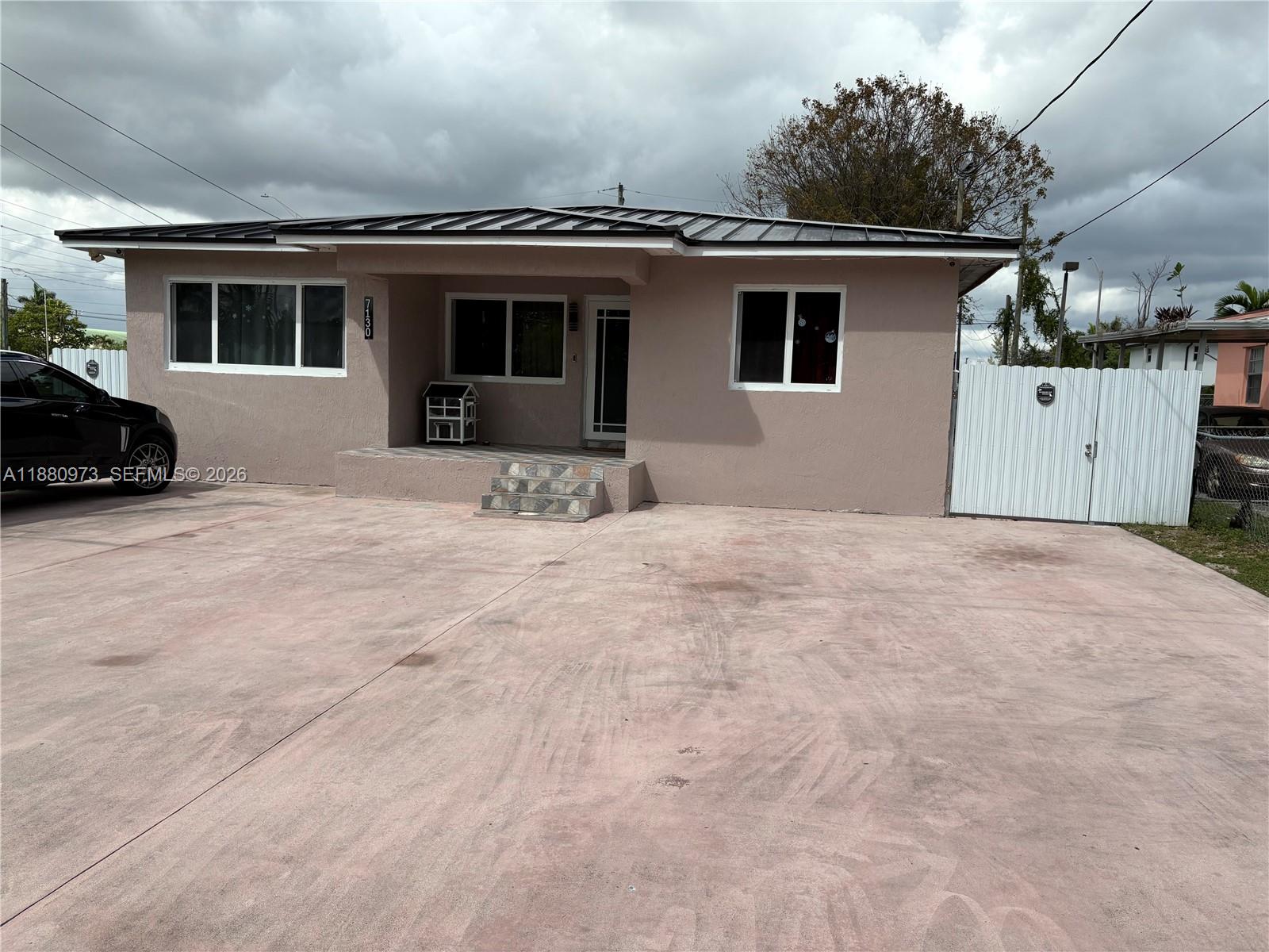 Para Villa Heights