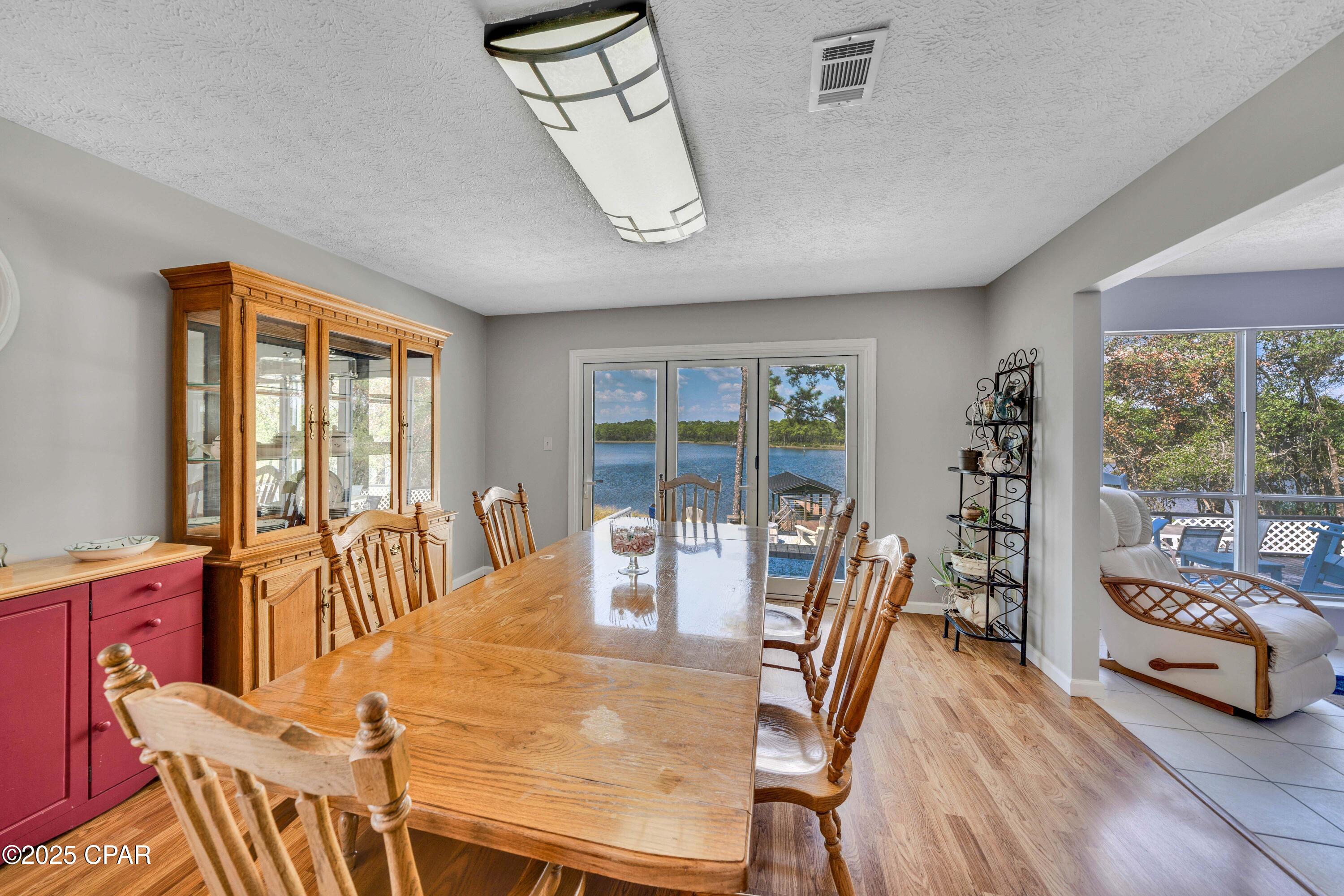 Image 14 For 21926 Lakeview Drive