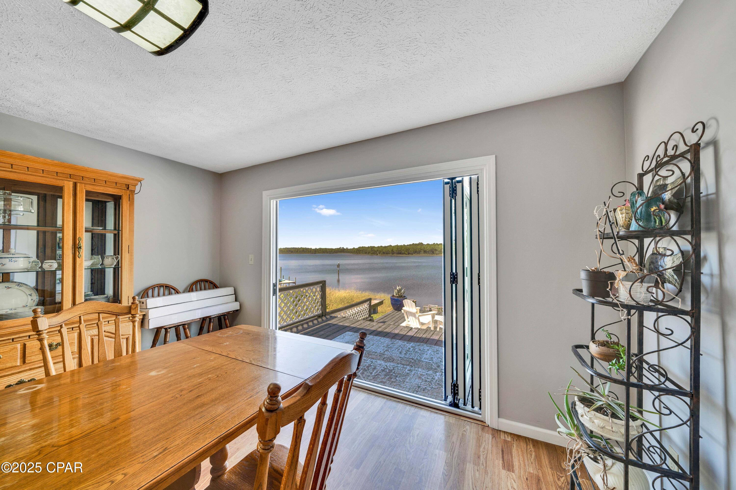 Image 17 For 21926 Lakeview Drive