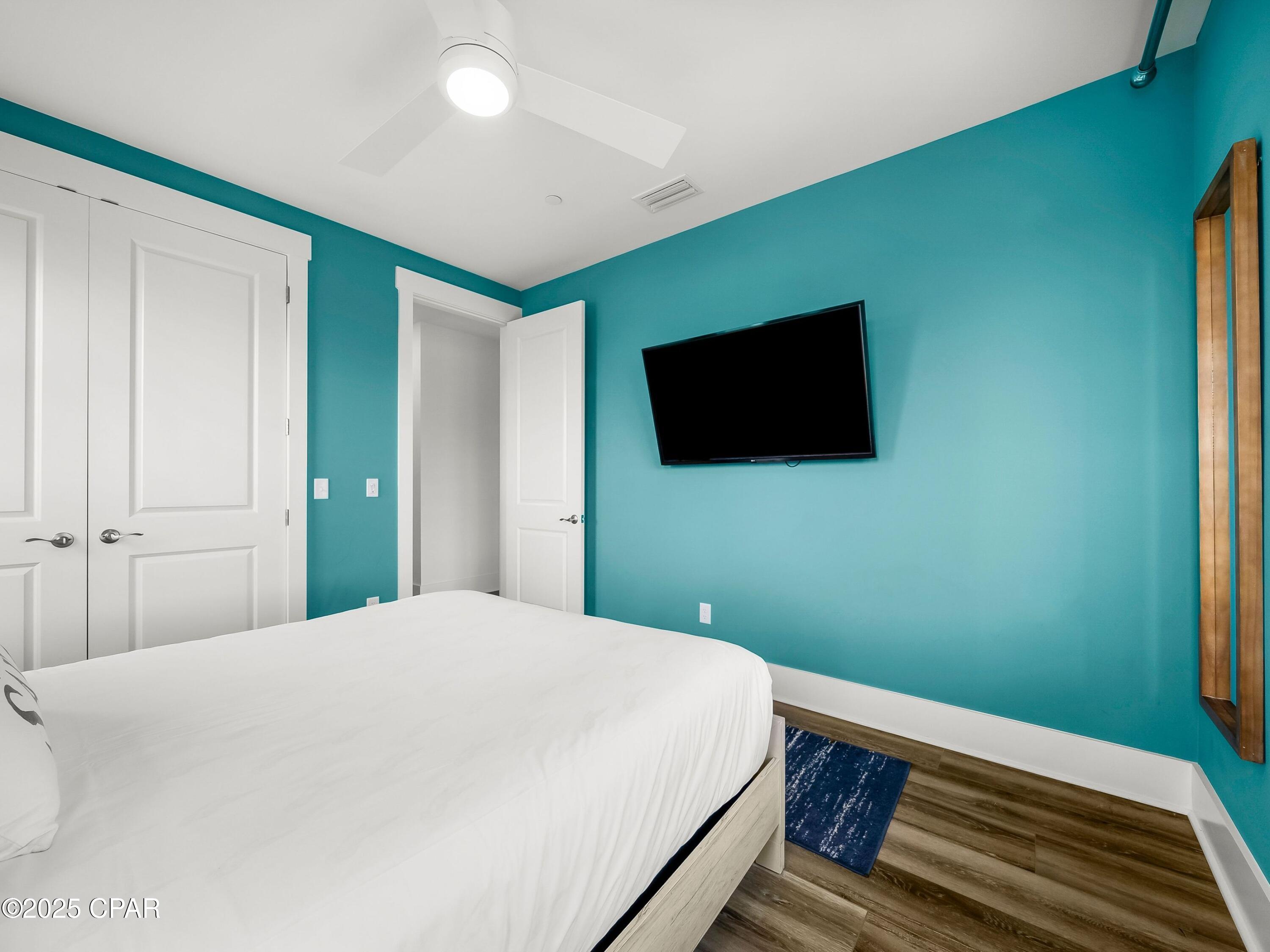 Image 35 For 13650 Front Beach Road